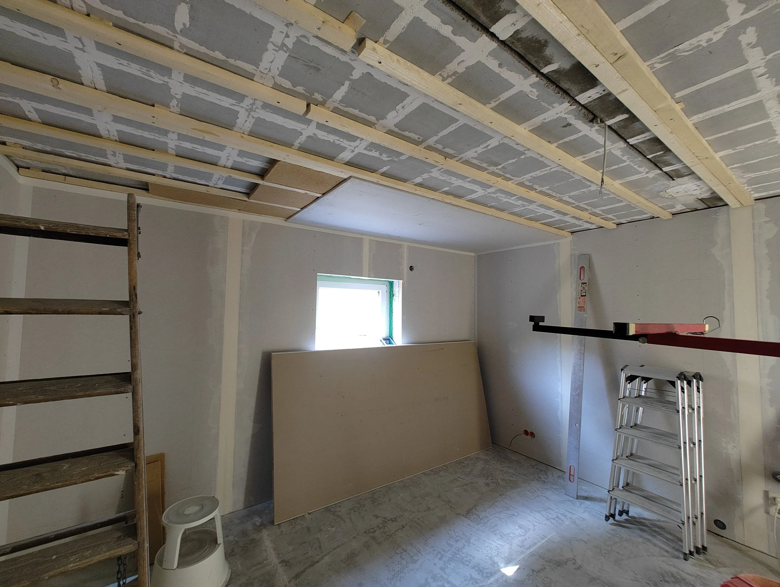 Trockenbau and Wand und Decke Holzbau Dipper.jpg