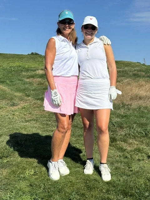 Low Gross: Amy + Hannah