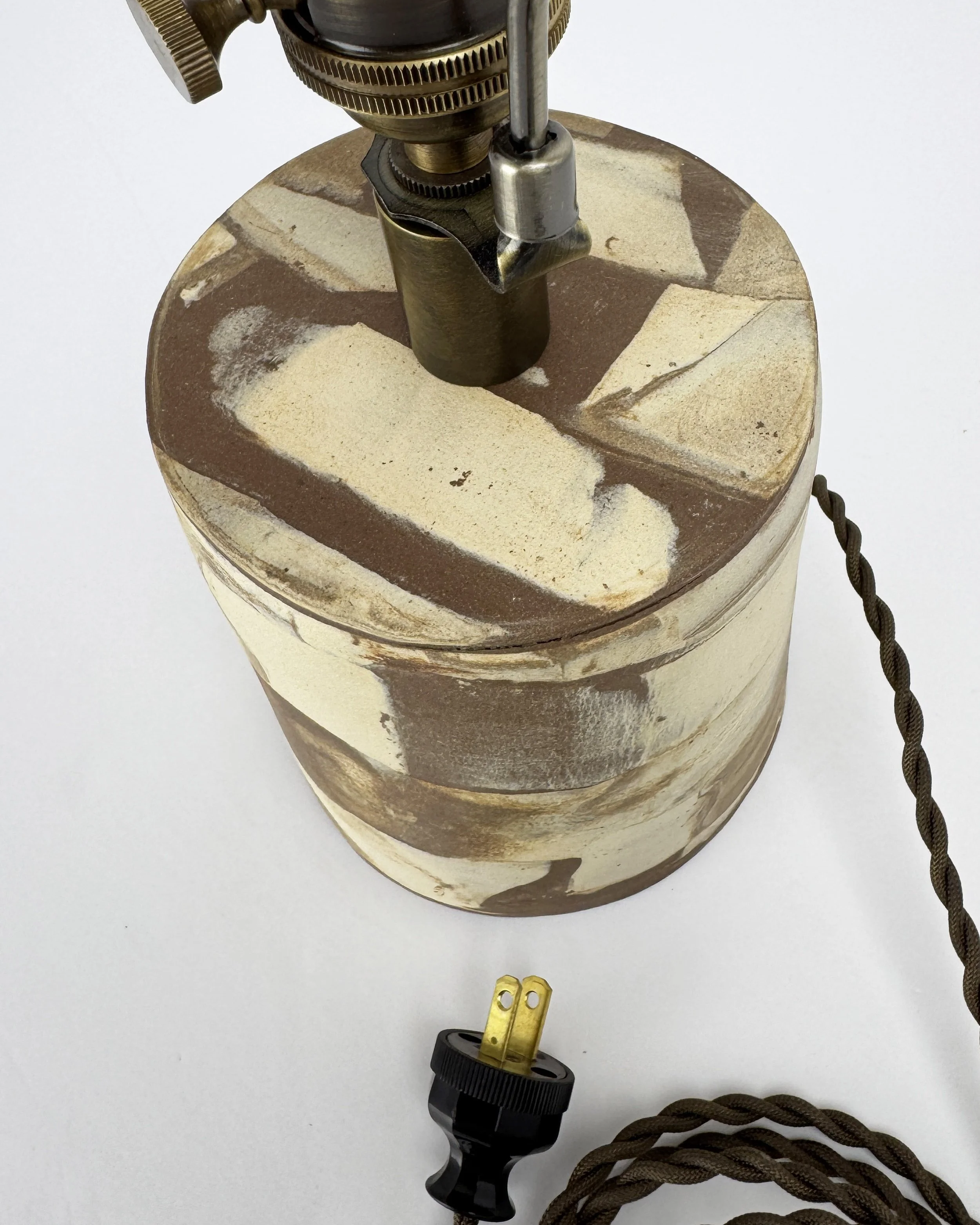 106-05.jpg