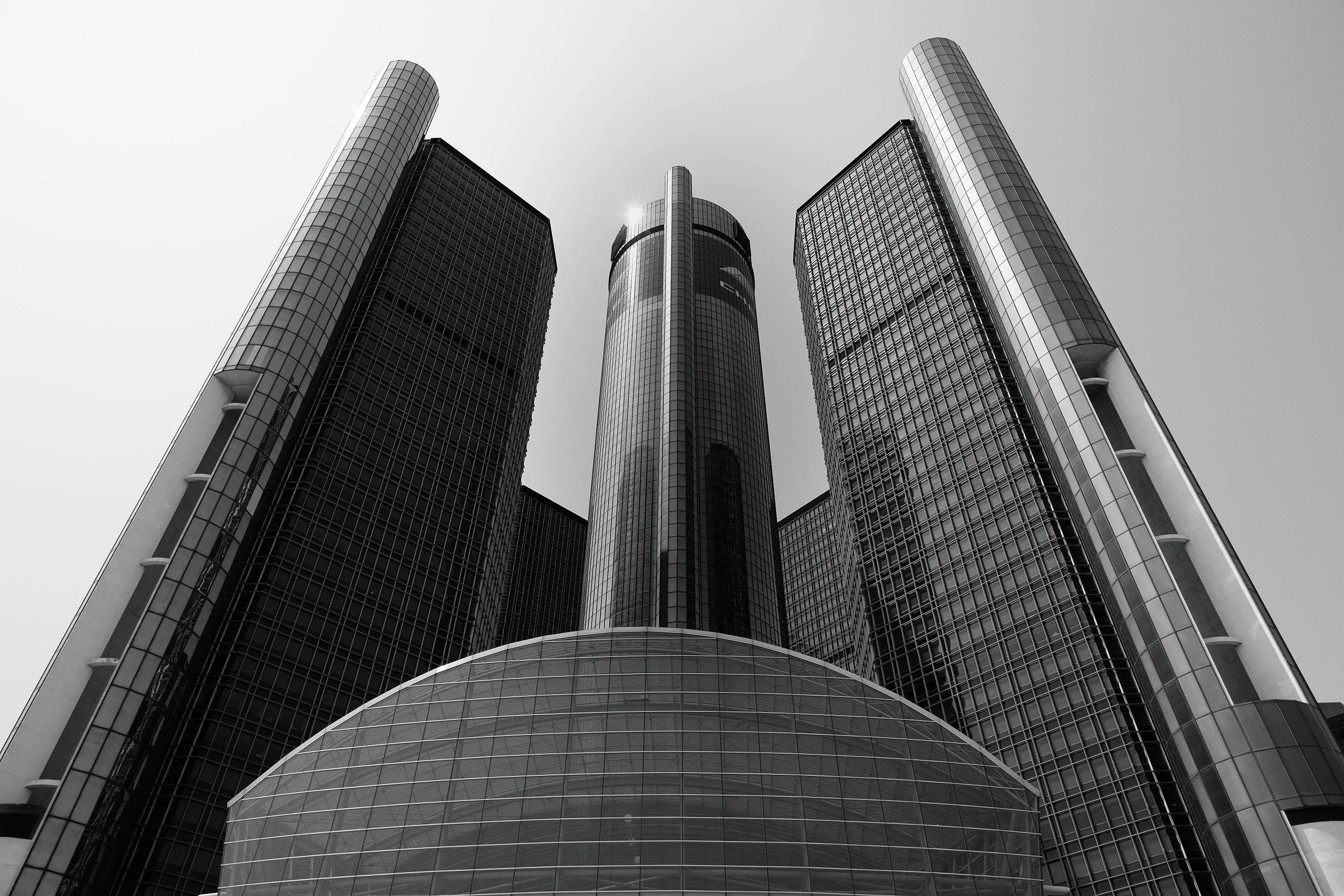 Ren_Cen BW.jpg