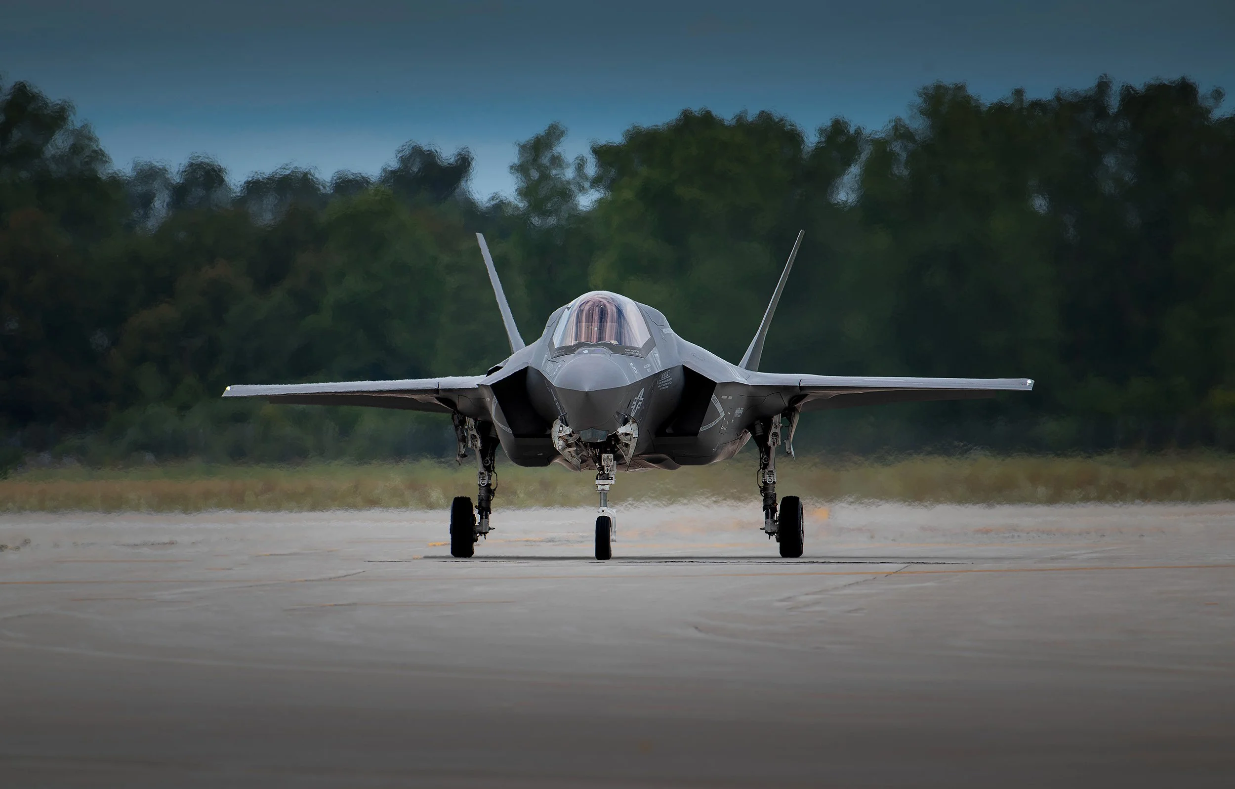 F-35B Taxi.jpg