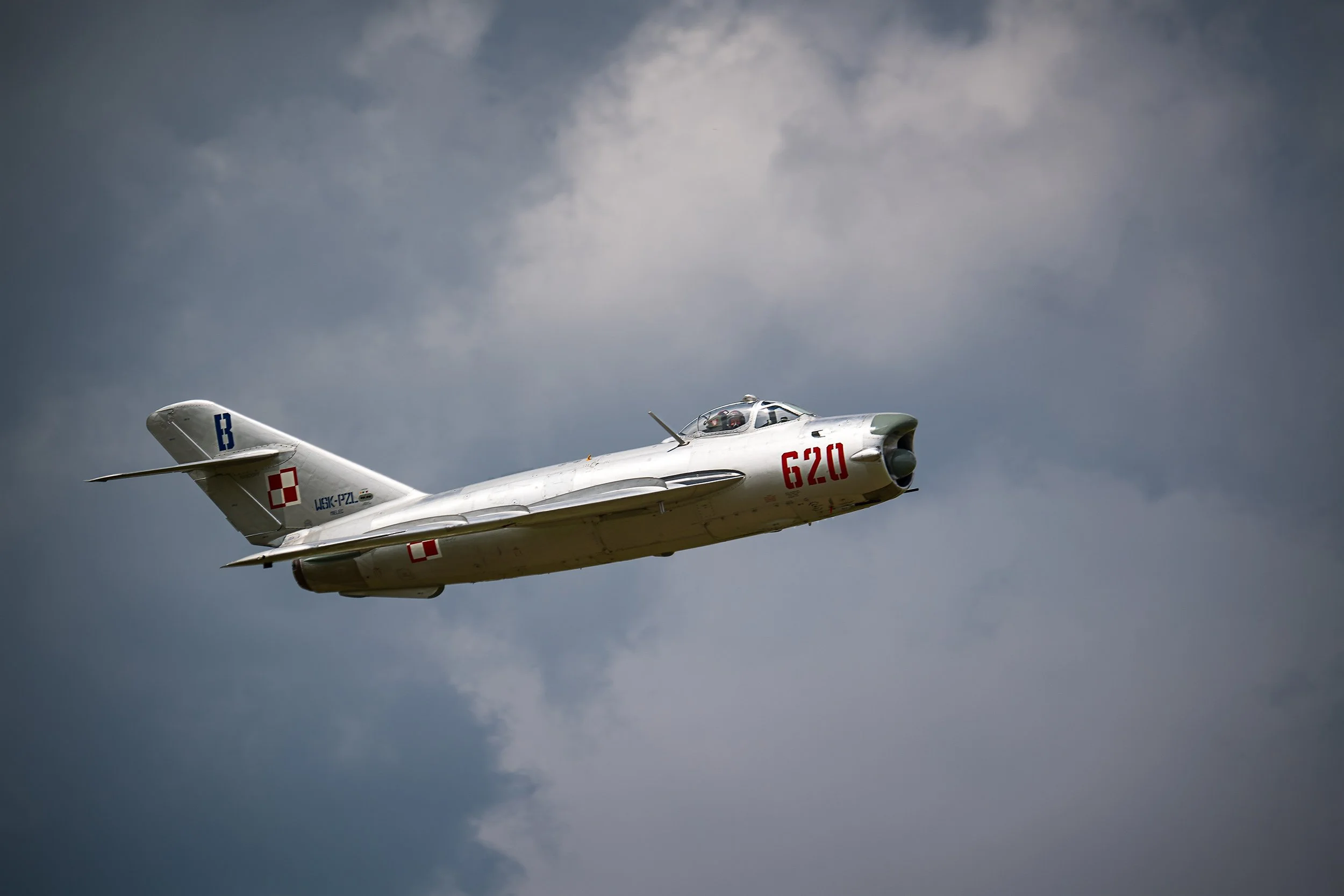 Mig 17.jpg