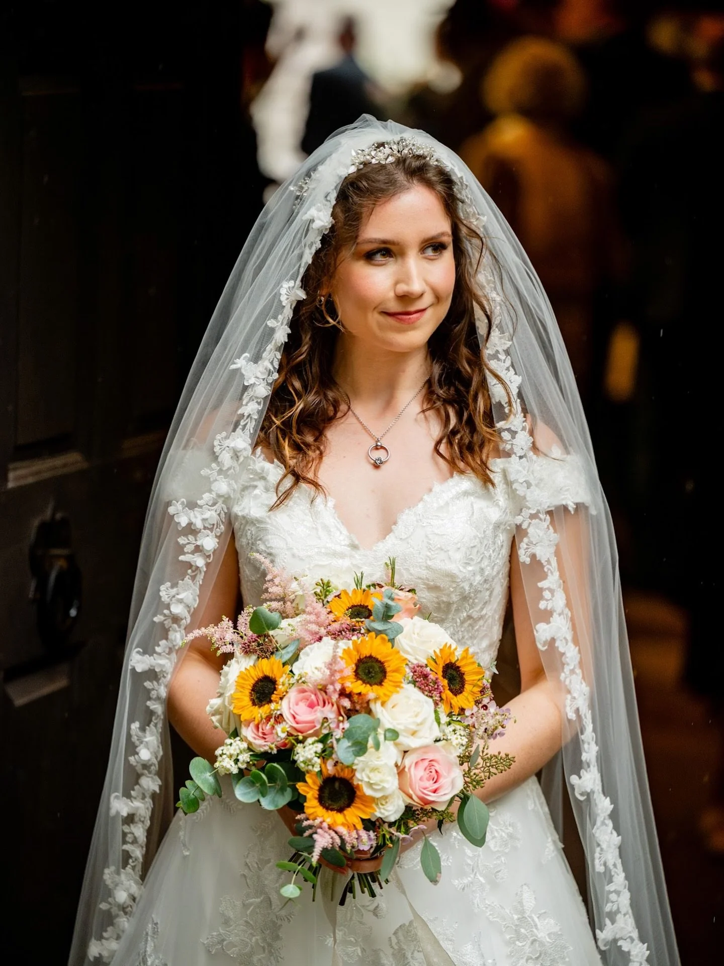 A moment for the beautiful Maddy 🤍 When you receive a review like this, it makes my job so worthwhile 🫶🏻 Thank you @maddydytham for such kind words! &hellip;&hellip;&hellip;&hellip;.Karen put together some absolutely beautiful flower arrangements 