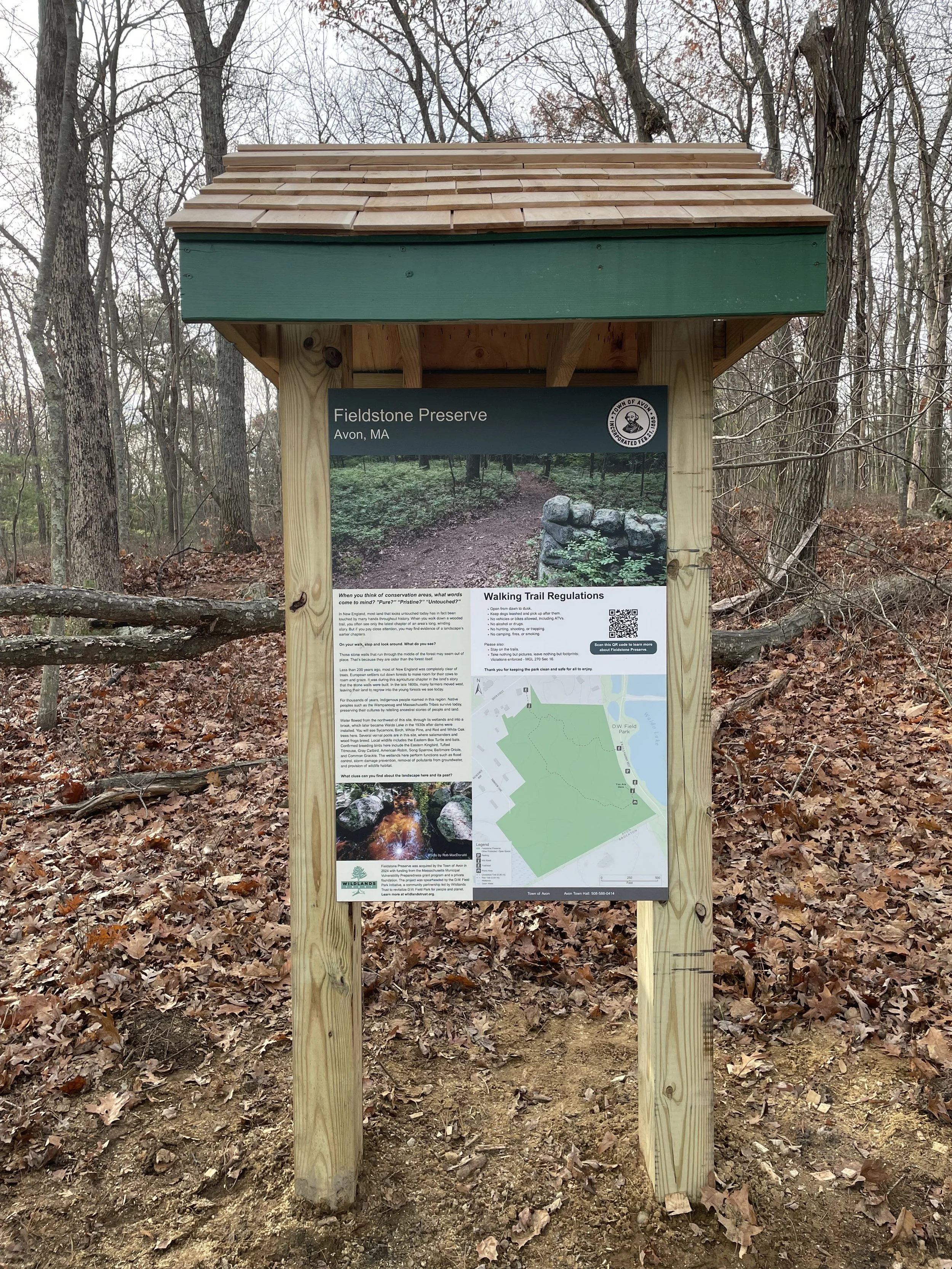 Trailhead kiosk