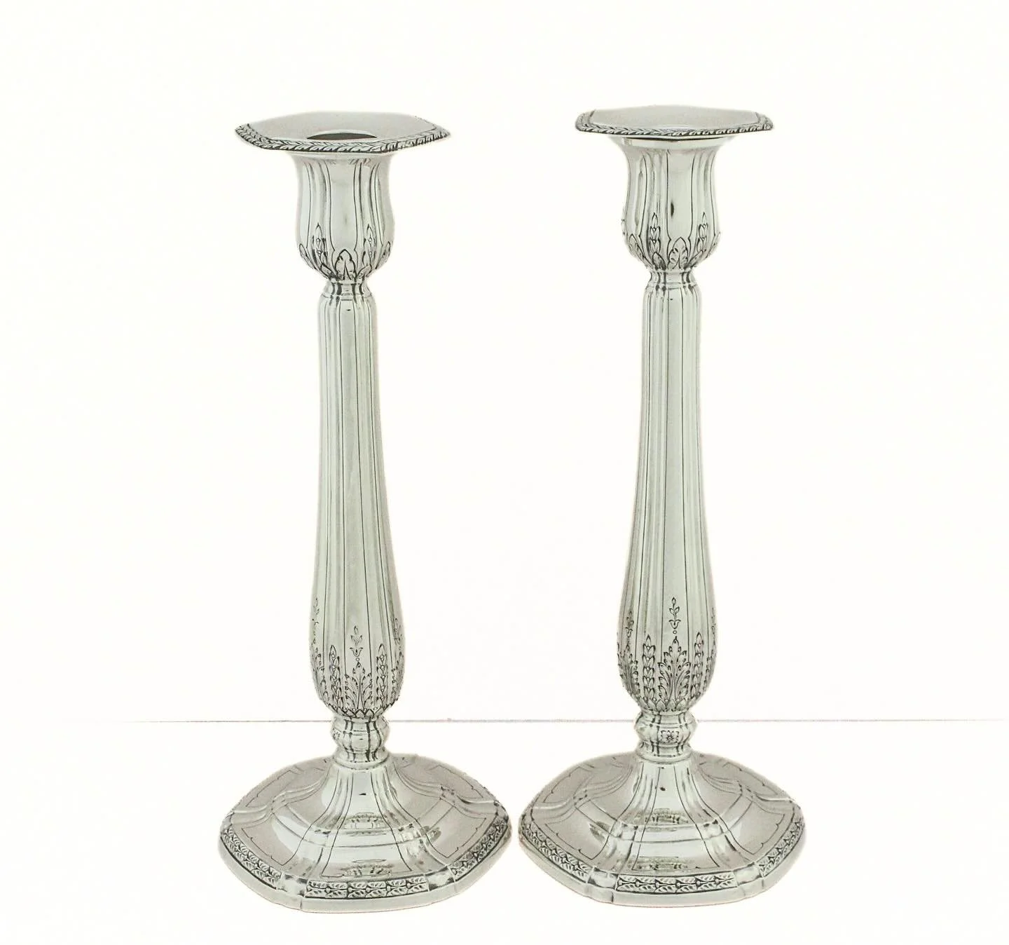 Candle lighting today is at 4:22; Shabbat Shalom &amp; have a warm and wonderful weekend.  #sterlingsilver #reedandbarton #sterlingsilvercandlesticks #sassonfinesilver #silverdealerextraordinaire
