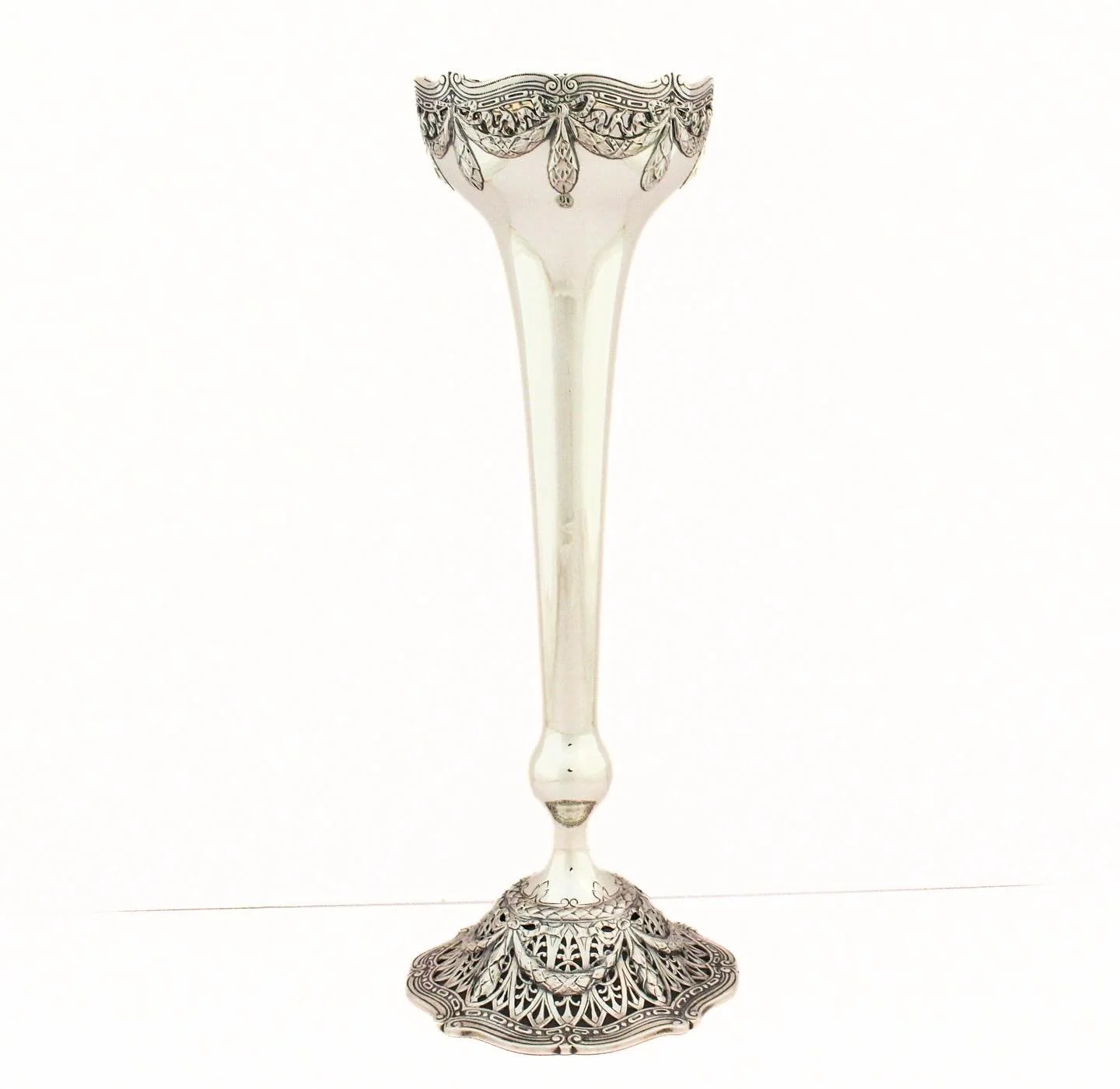 Spring has officially arrived&mdash;and with it, the return of fresh flowers gracing the home just as they always should.

There&rsquo;s something timeless about a proper sterling silver vase. Not glass, not ceramic&mdash;silver. The way it catches t