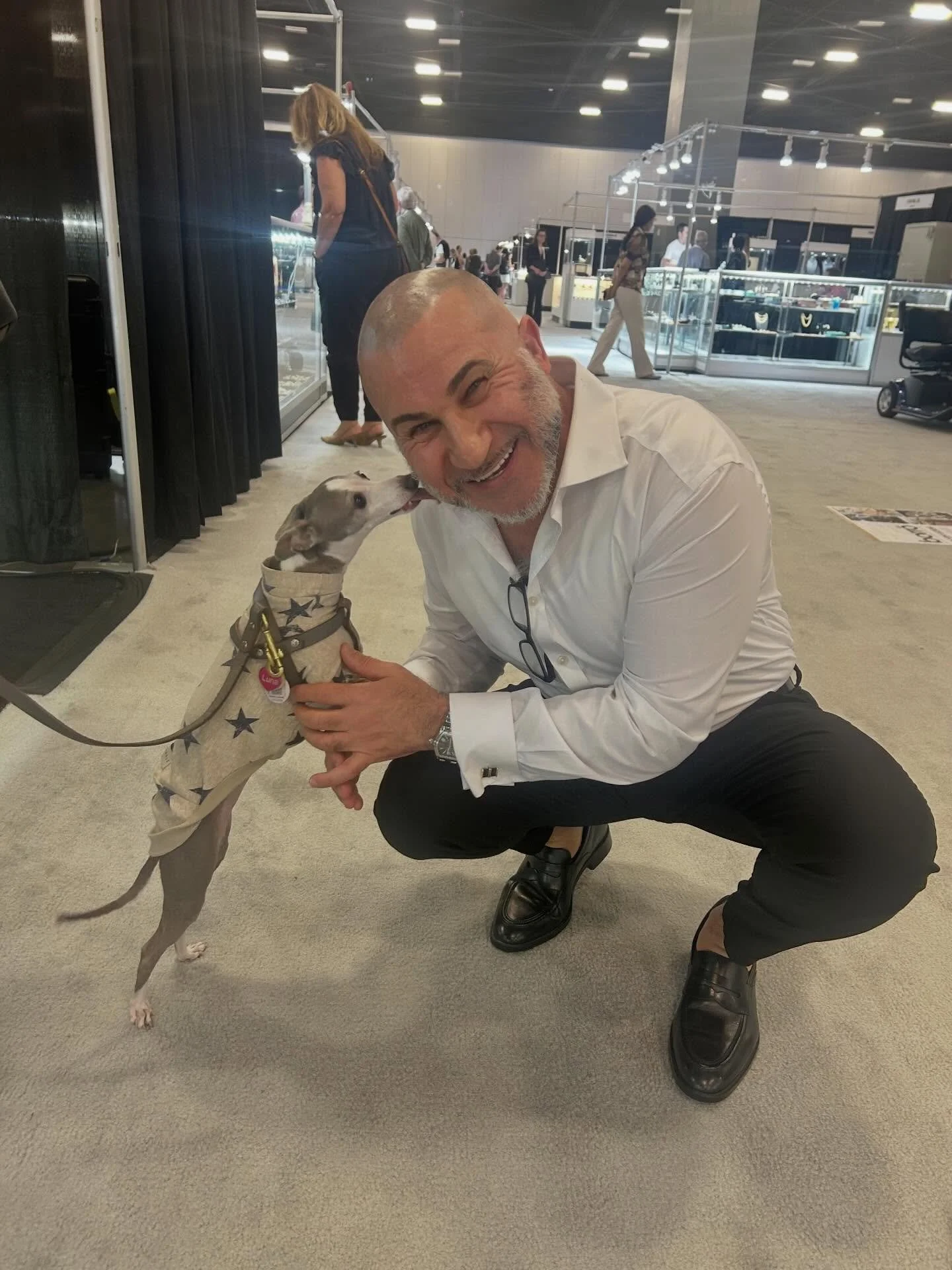 Not every deal at the Miami Beach Antique Show is on the table&hellip;

Some just come over and say hello.

Met Luna today&mdash;clearly the best personality in the building (and probably the best dressed too).

Between rising silver prices and serio