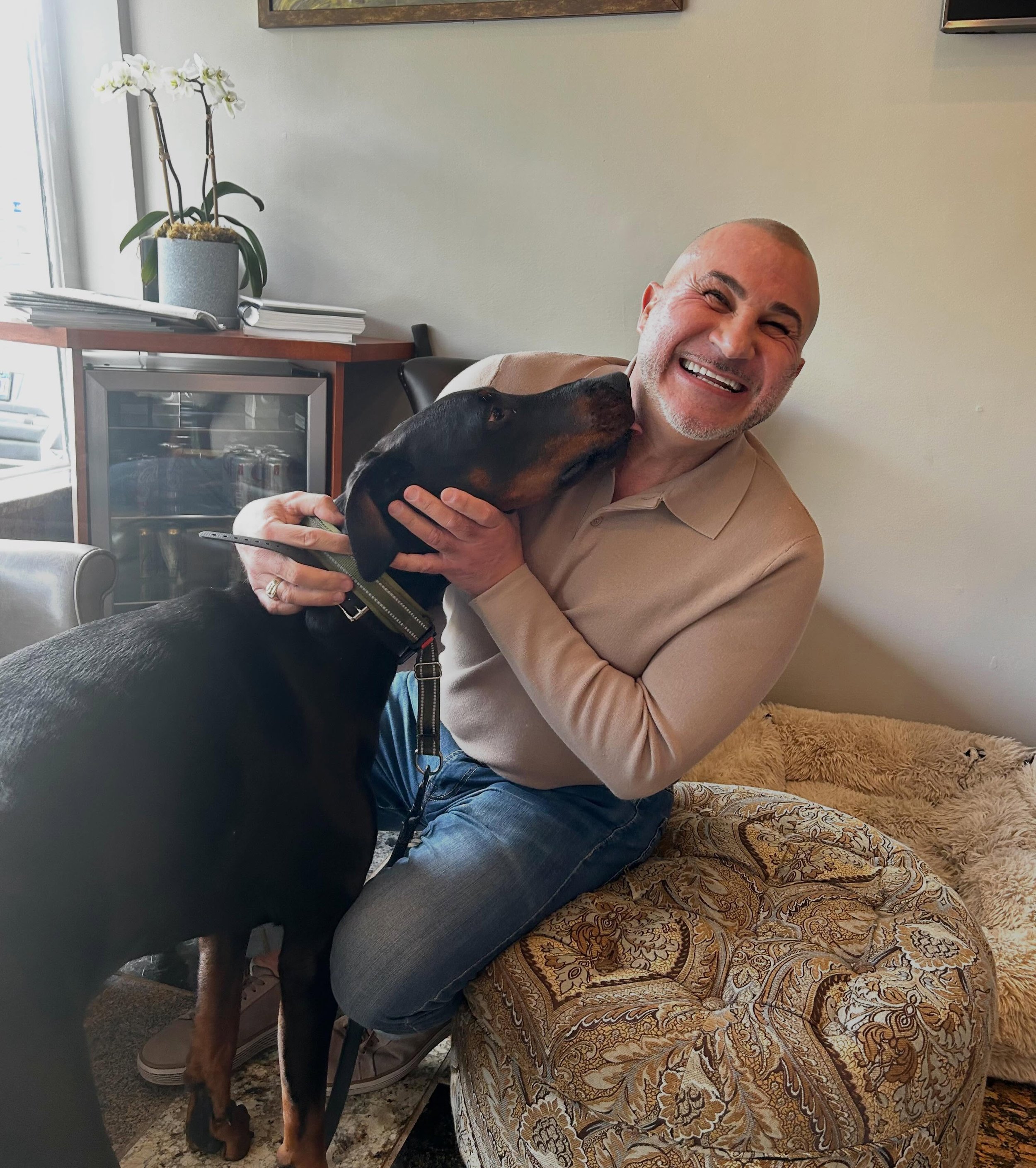 I came to inspect the sterling silver&hellip; but Ernestine had other plans.
One kiss turned into ten, and suddenly the buying appointment became a meet-and-greet.

Safe to say &ldquo;Ernie&rdquo; stole the show &mdash; and possibly negotiated a bett