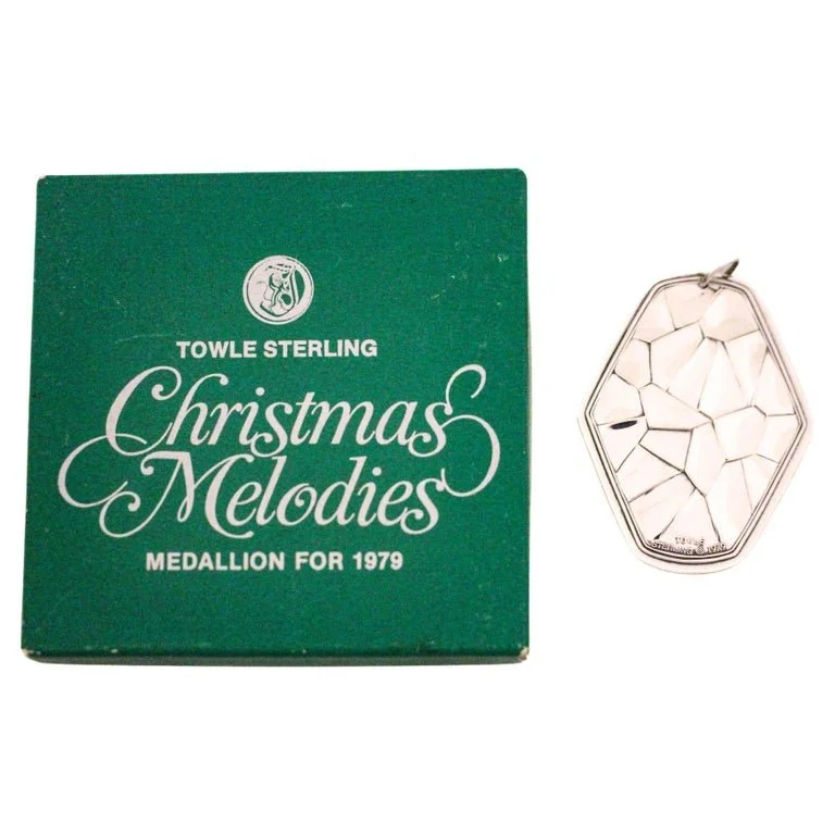 Towle Sterling Christmas Melodies Medallion – 1979 Edition