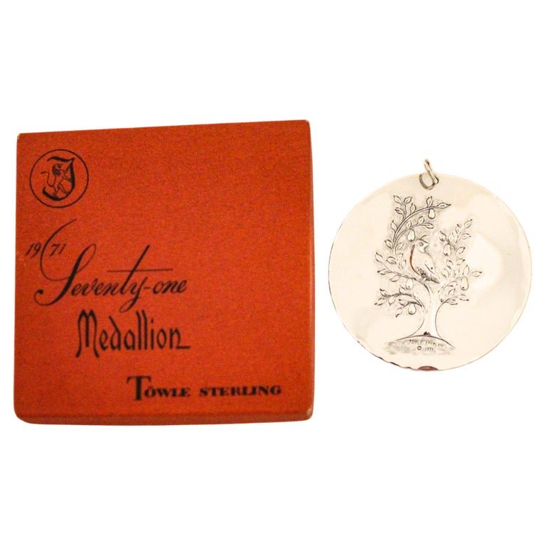 Towle Silversmiths Sterling Silver Christmas Ornament – Circa 1971