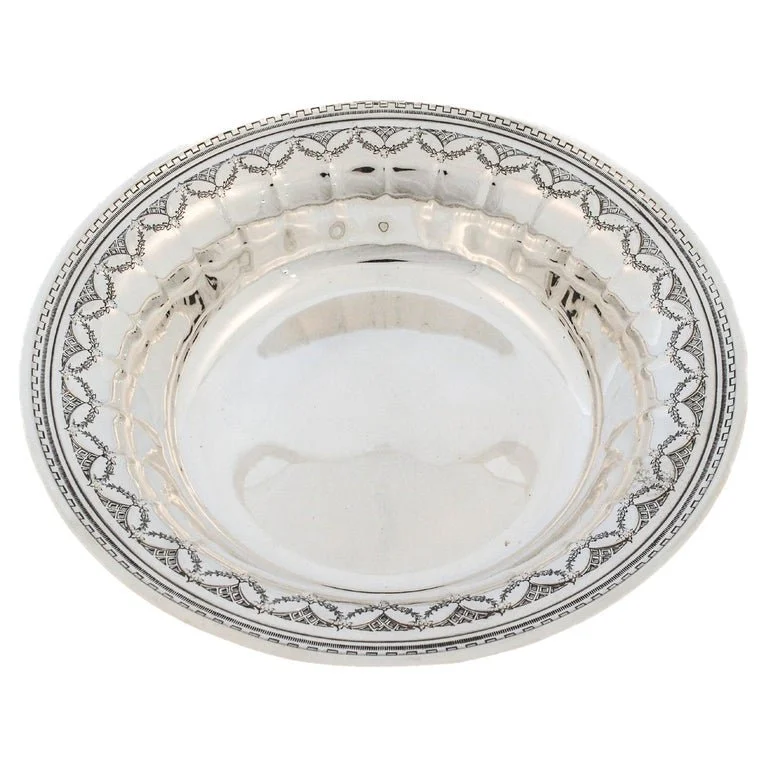 Towle Silversmiths Sterling Silver “Normandy” Pattern Bowl
