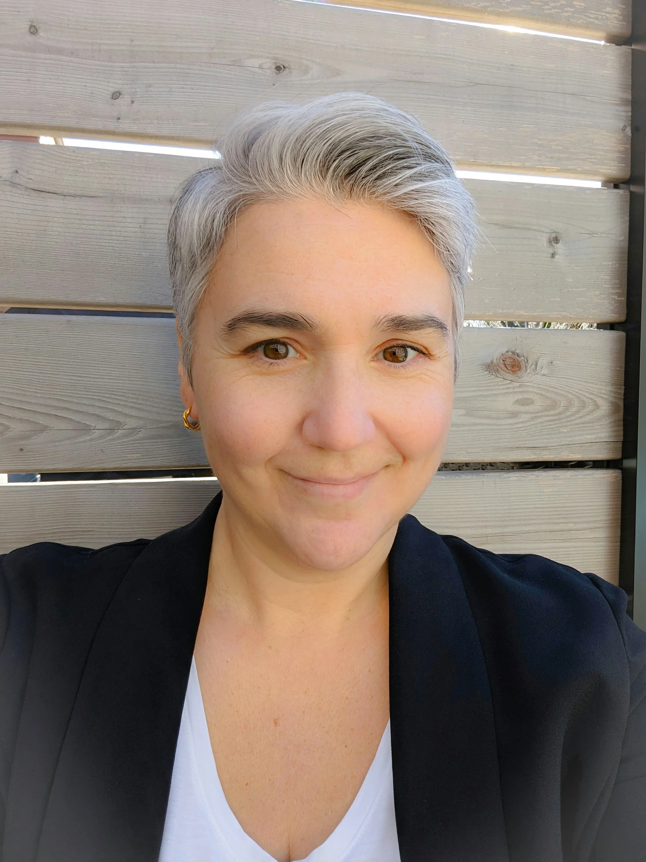 Mary Ellen Armstrong - Mary Ellen Armstrong.jpg