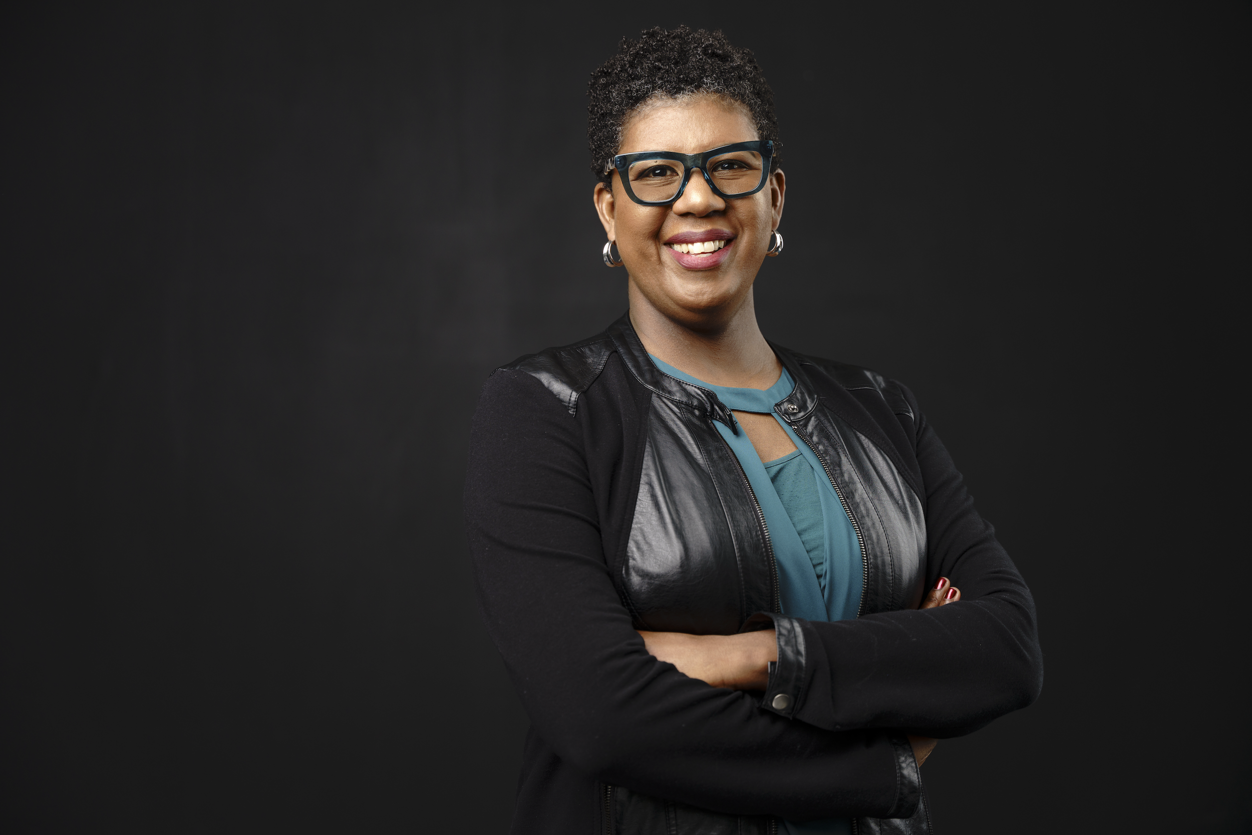 Bernadette_Adams_Davis_headshot - Bernadette Davis.png
