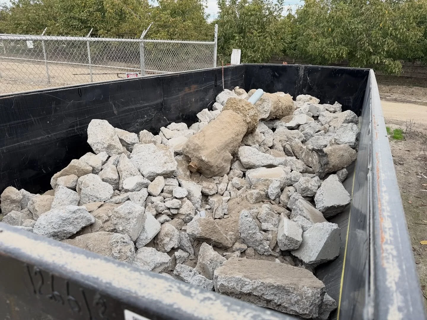 Got concrete? Don't stress! VPR's rolloff bins handle solid materials with ease. #valleyproremoval #rolloff #dumpster #dumpsterdiving #concrete
