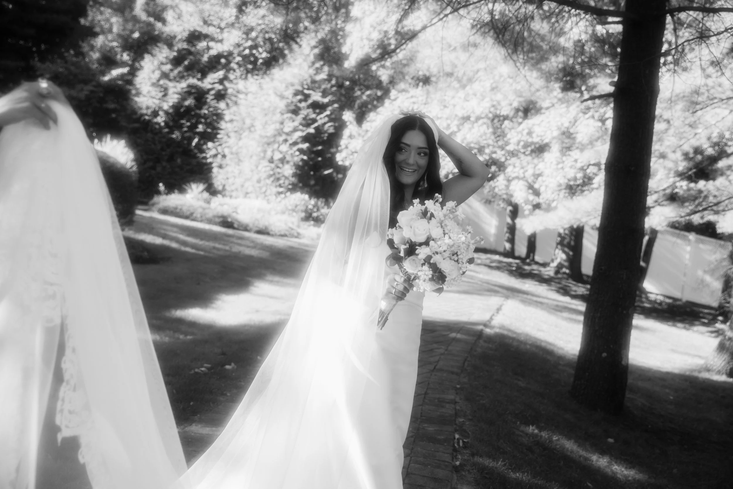 BiancaSal_Wedding-94.jpg