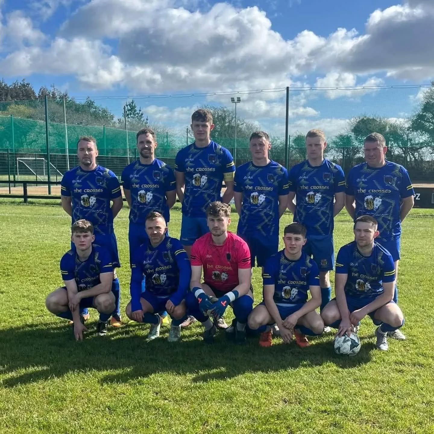 🔵🟡 Mens A Team Match Result

Men&rsquo;s A team won 8-0 yesterday evening against Rathnure in the league in Enniscorthy Astro. The lads started brightly and were well suited to the good surface, getting off to a great start when Shane Cahill put in