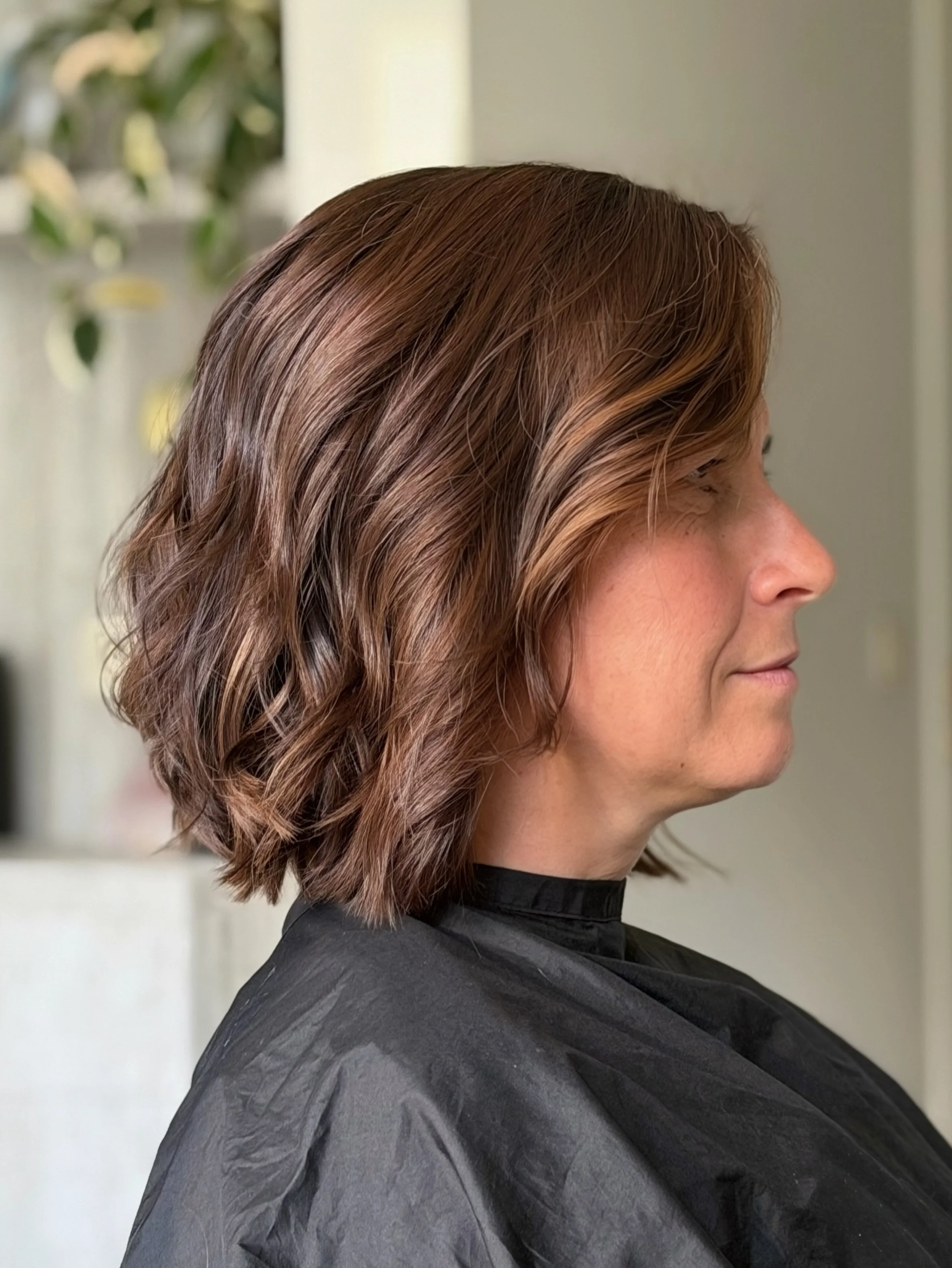 Does the season influence how you feel about your hair colour?

When my client came back for her retouch, she wanted something darker, richer and more&hellip; winter.

Although she was still happy with her previous colour, it no longer felt the same 