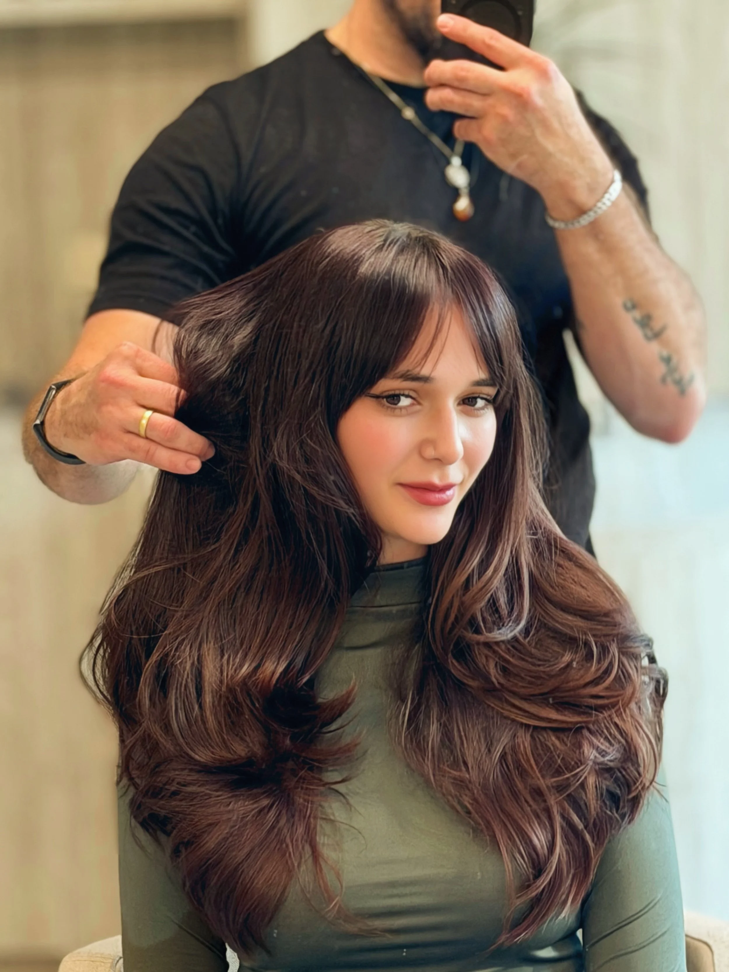 Ready for a change, but not ready to go short? 💇🏻&zwj;♀️

My client felt exactly the same. She wanted a butterfly haircut, but keeping her long hair was important.

Length and shape are two different things. By adding layers and movement, I gave he