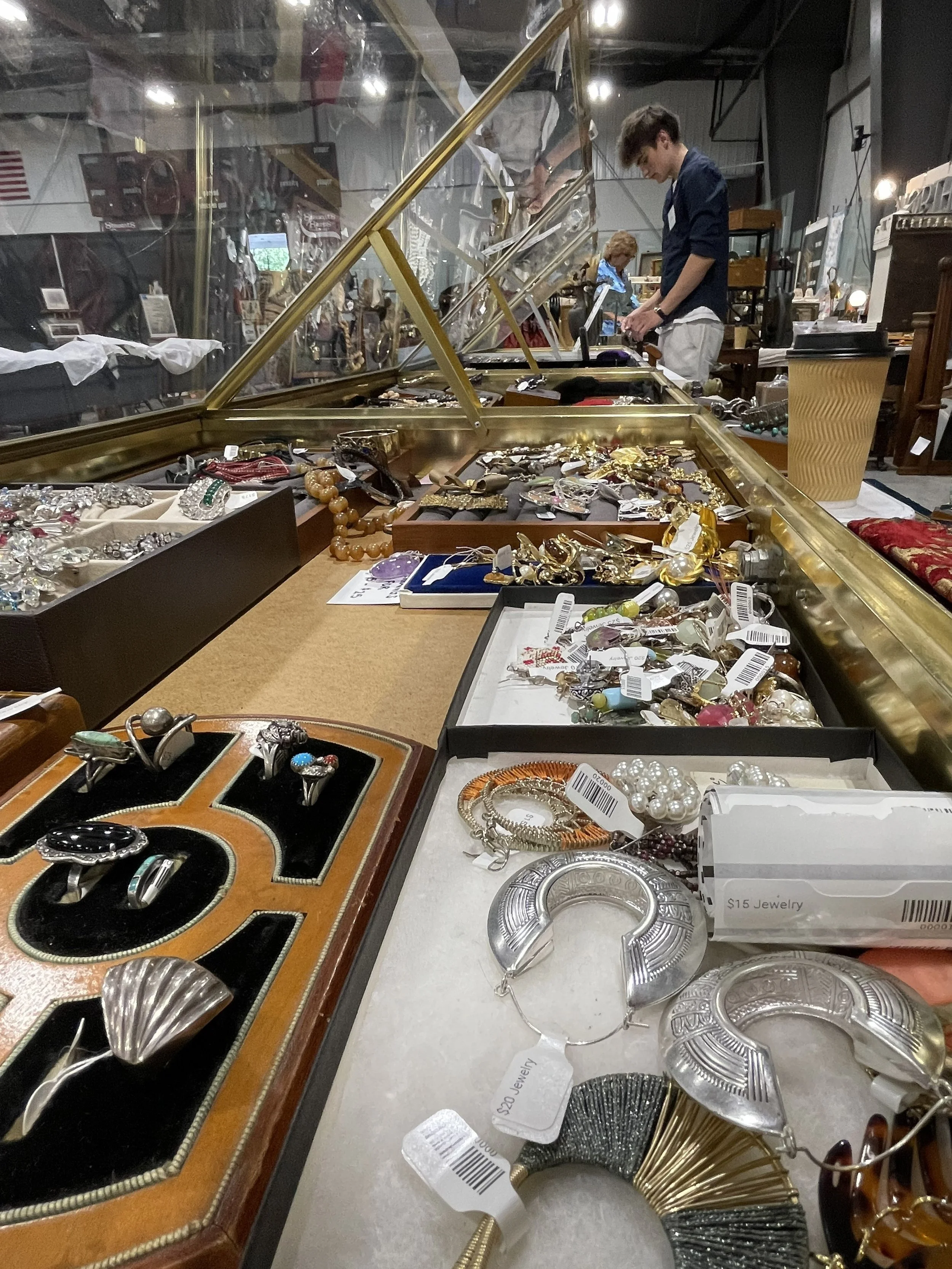 Jewelery 1.jpg