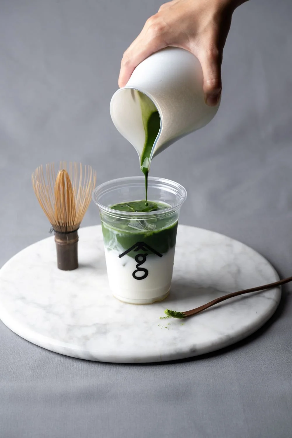 While visiting Japan, travel to Kikugawa, Shizuoka and enjoy tea at Marumatsu Tea Co.