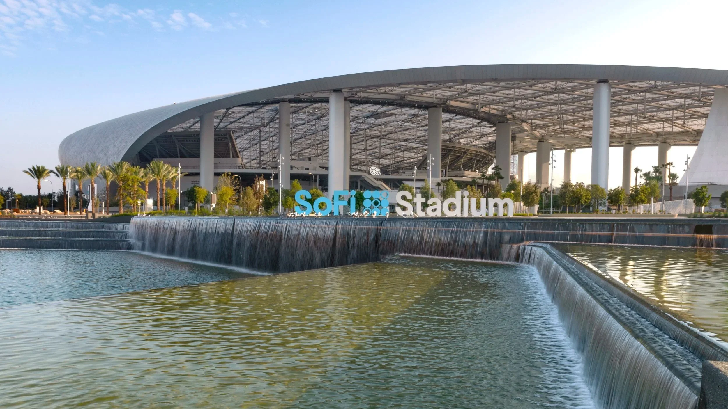 5 NFL Stadiums Worth the Trip This Season