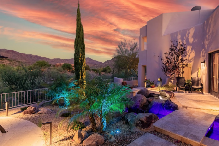 Saturday Stays: HÓZHÓ View House Estate, Scottsdale