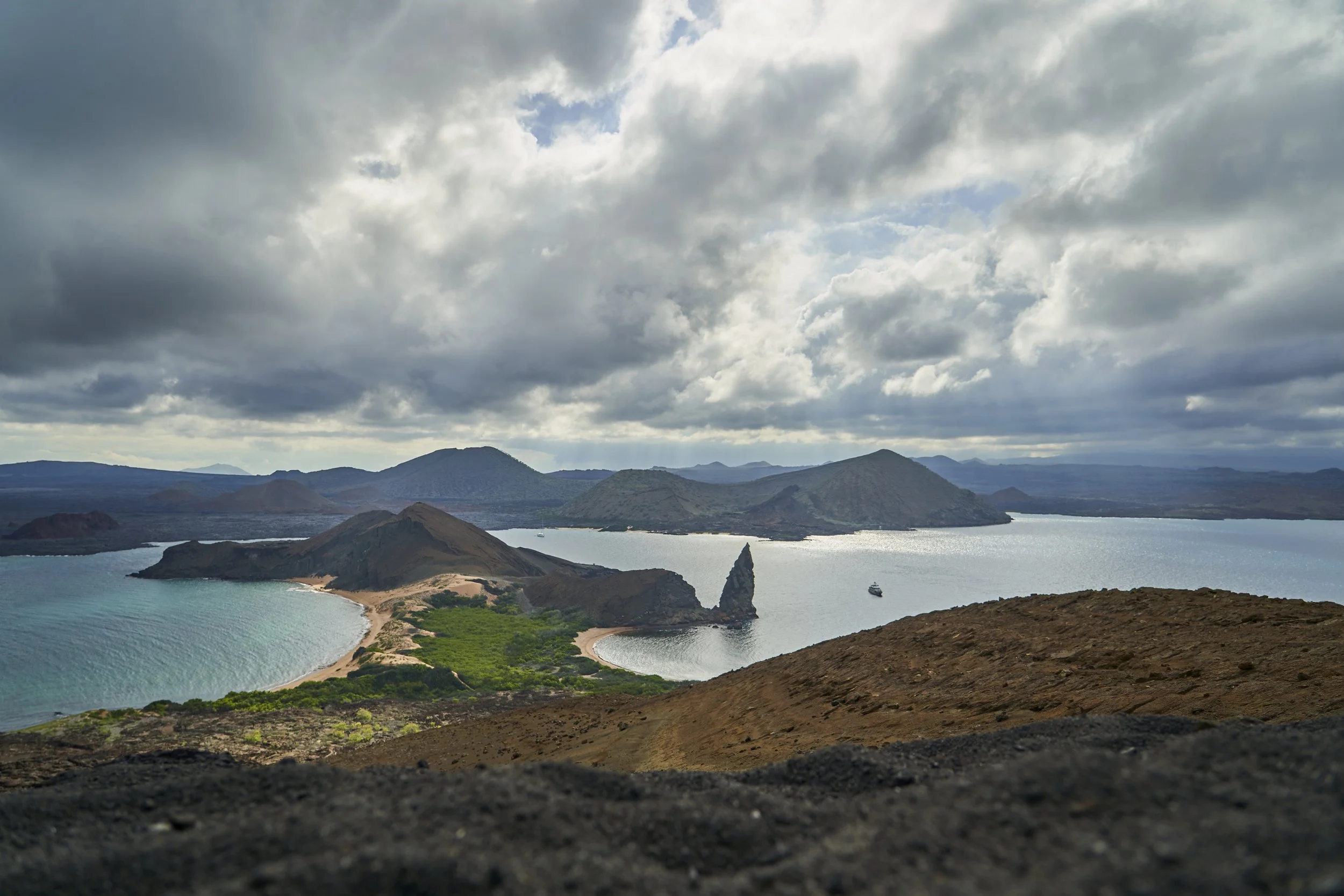 Beyond the Cruise: A Private Galápagos Yacht Experience