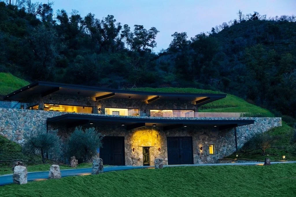 Enjoy Nature and Wine at Skipstone’s Sustainable Alexander Valley Estate