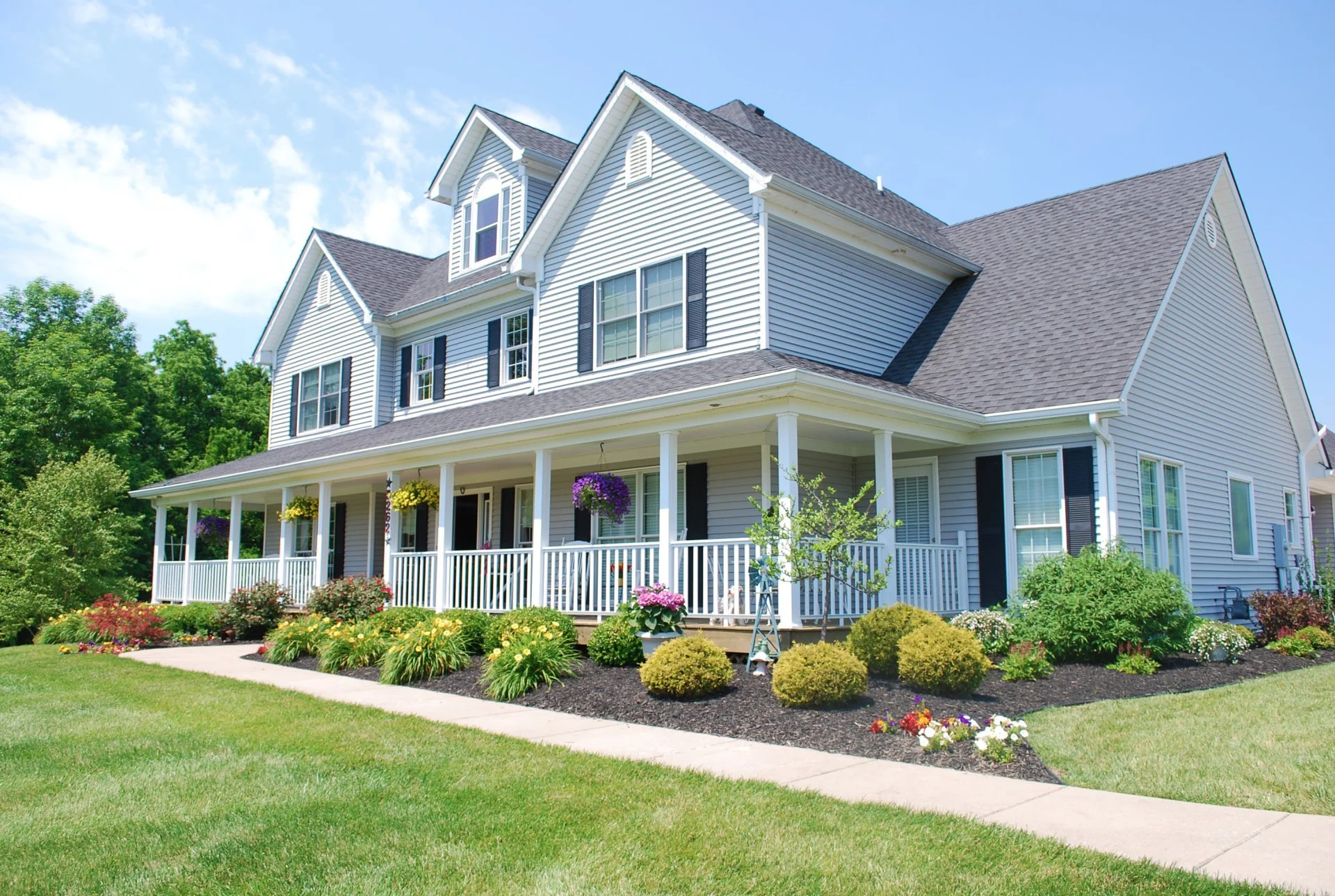 Take in Small-Town Kentucky Charm at Pillow &amp; Paddock