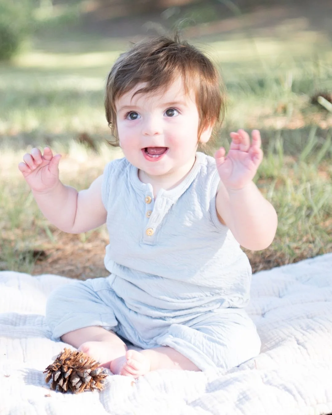 Spring is a short and beautiful season, and these Spring Flower Sessions are only offered for a few weeks each year.

Between blooming trees, colorful gardens, and soft evening light, it&rsquo;s one of the most magical times to photograph families in