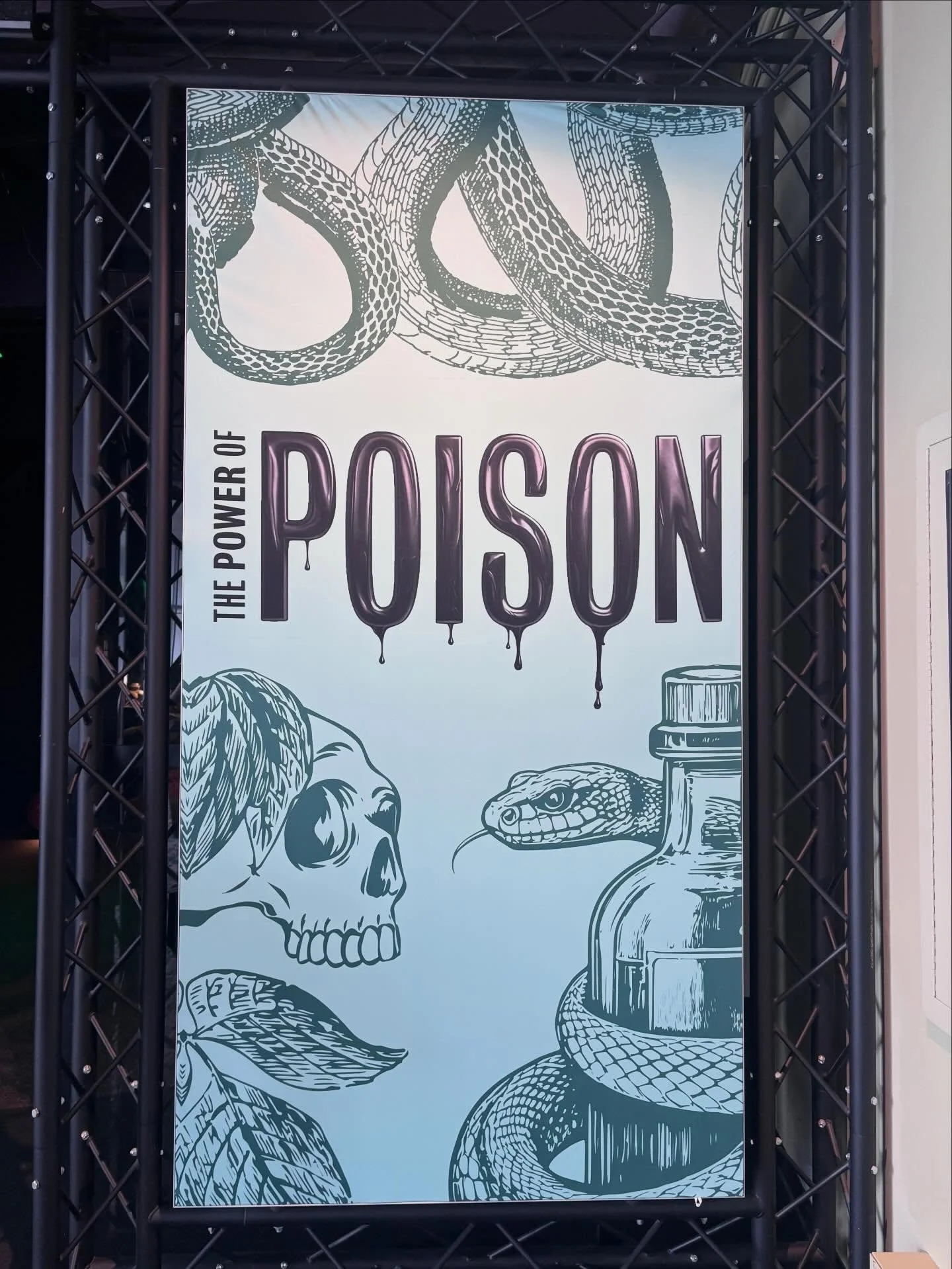 When you write a book about it and there&rsquo;s an exhibit in town, you must obviously go to it. Just a couple of hints at my upcoming hints about my upcoming book in these slides 👀👀👀

Thanks for the suggestion and going with me @cooperemilyr!