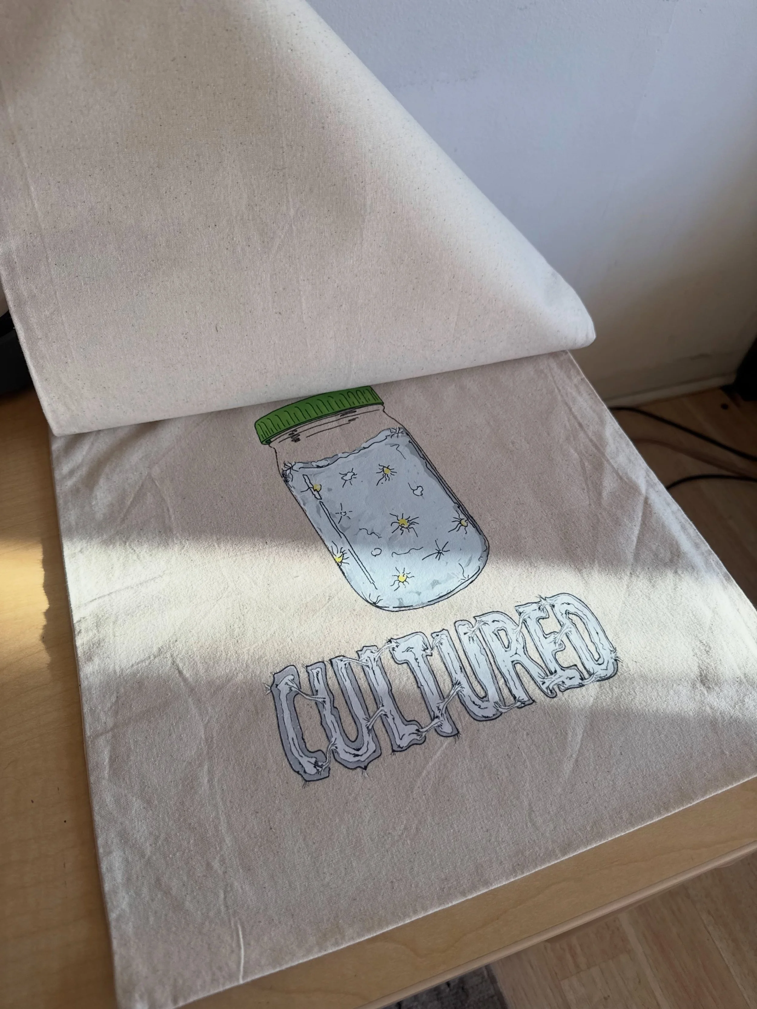 I have two totes available one of ones if anyone wants to purchase shoot me a message. $40 each
The cultured design is inspired by the grain cultures used in mycology. If you&rsquo;re into cultivating this is for you :p 
Irus was inspired by wanting 