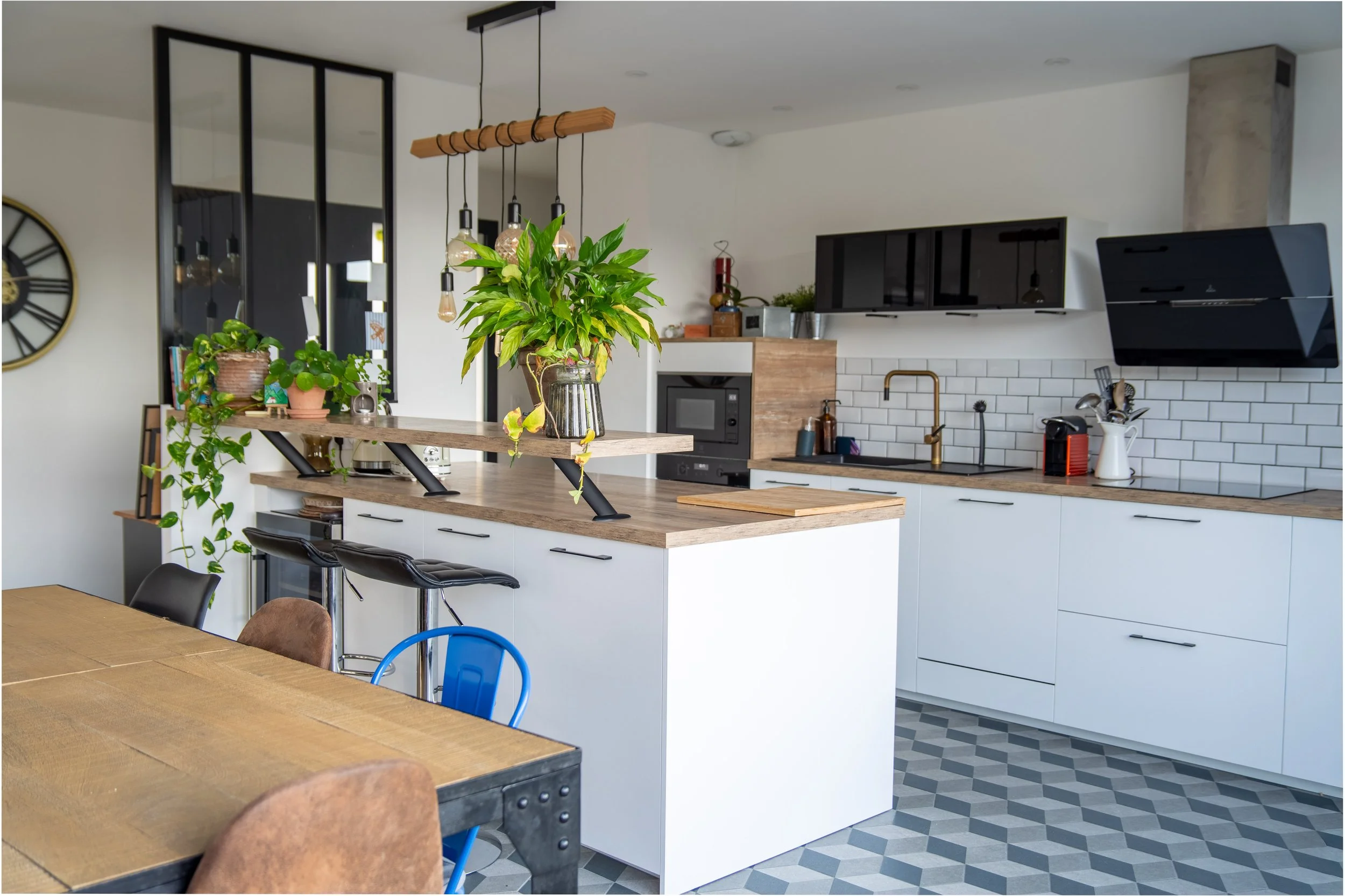 NOVA TRANSACTION 13-01-5.jpg