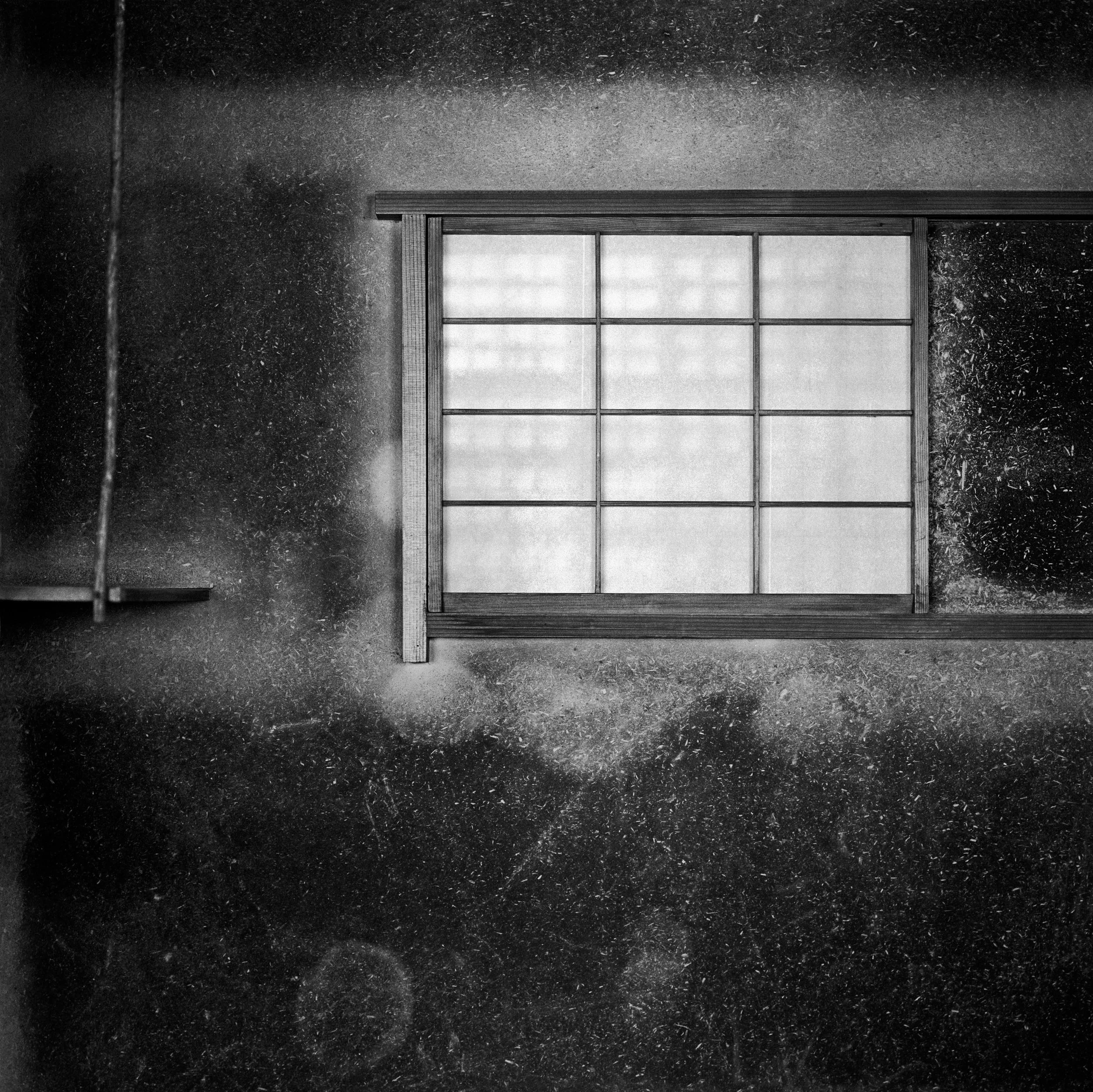 teahouse window, Zuiho-in temple, Daitoku-ji, Kyoto, JAPAN