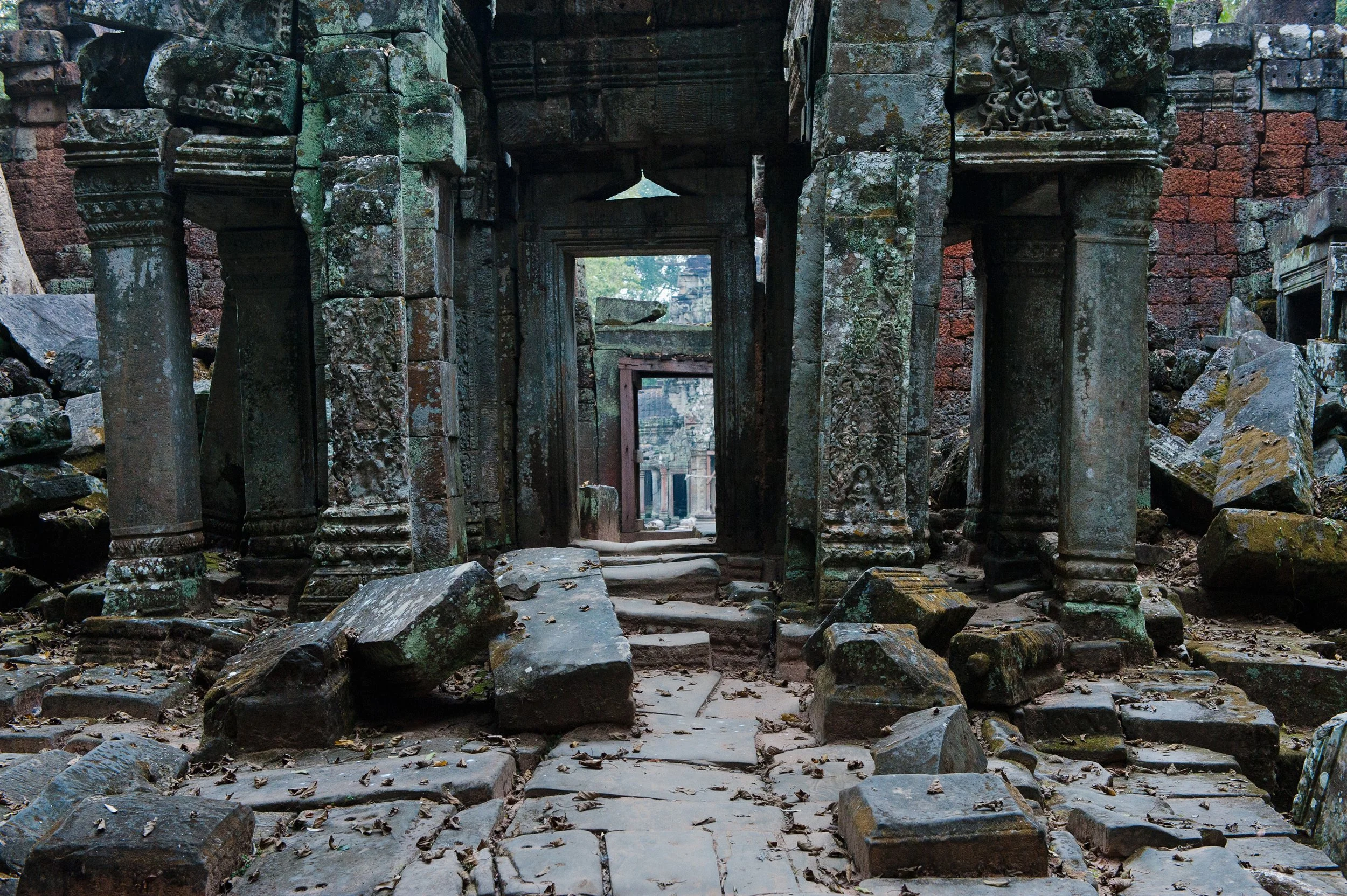 Ta Prohm temple, late 12th century, Angkor  UNESCO World Heritage Site, CAMBODIA