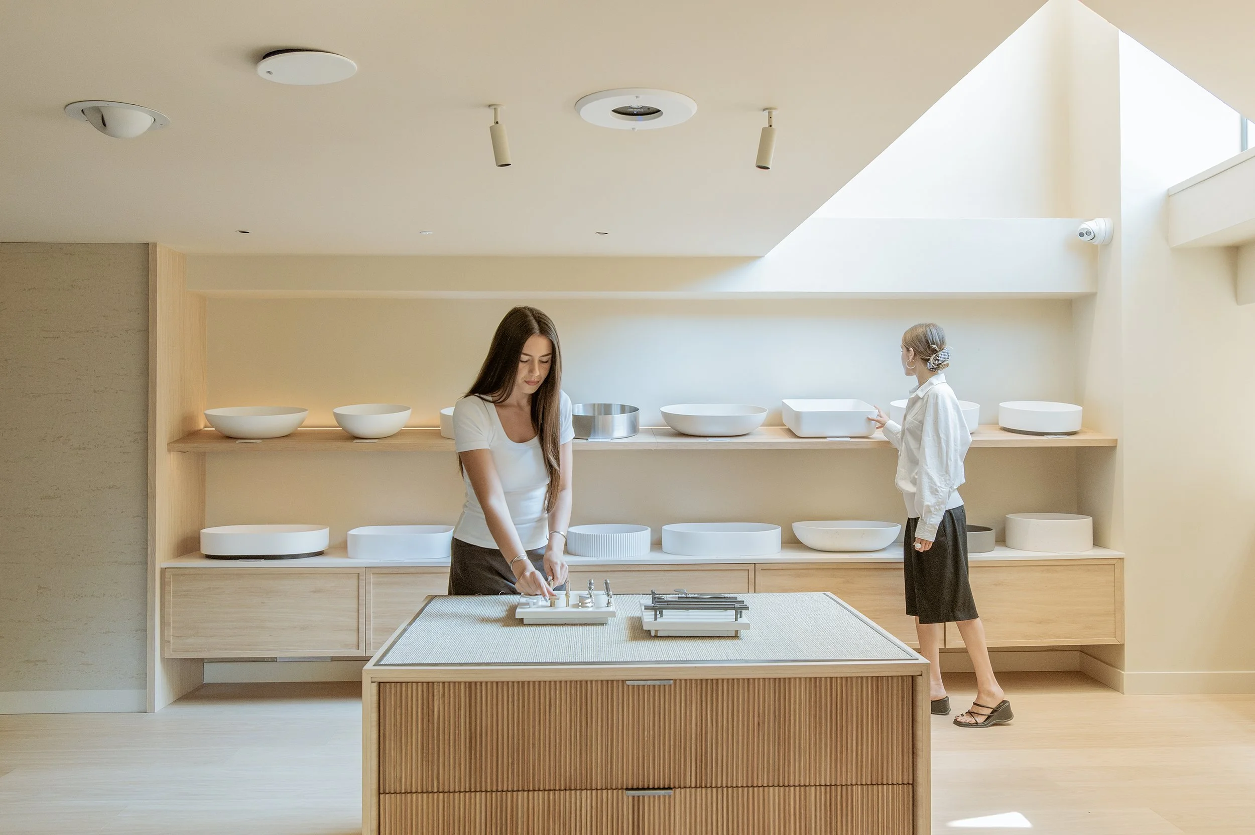 ABI Showroom-099 copy 2 FLSB - 1.jpg