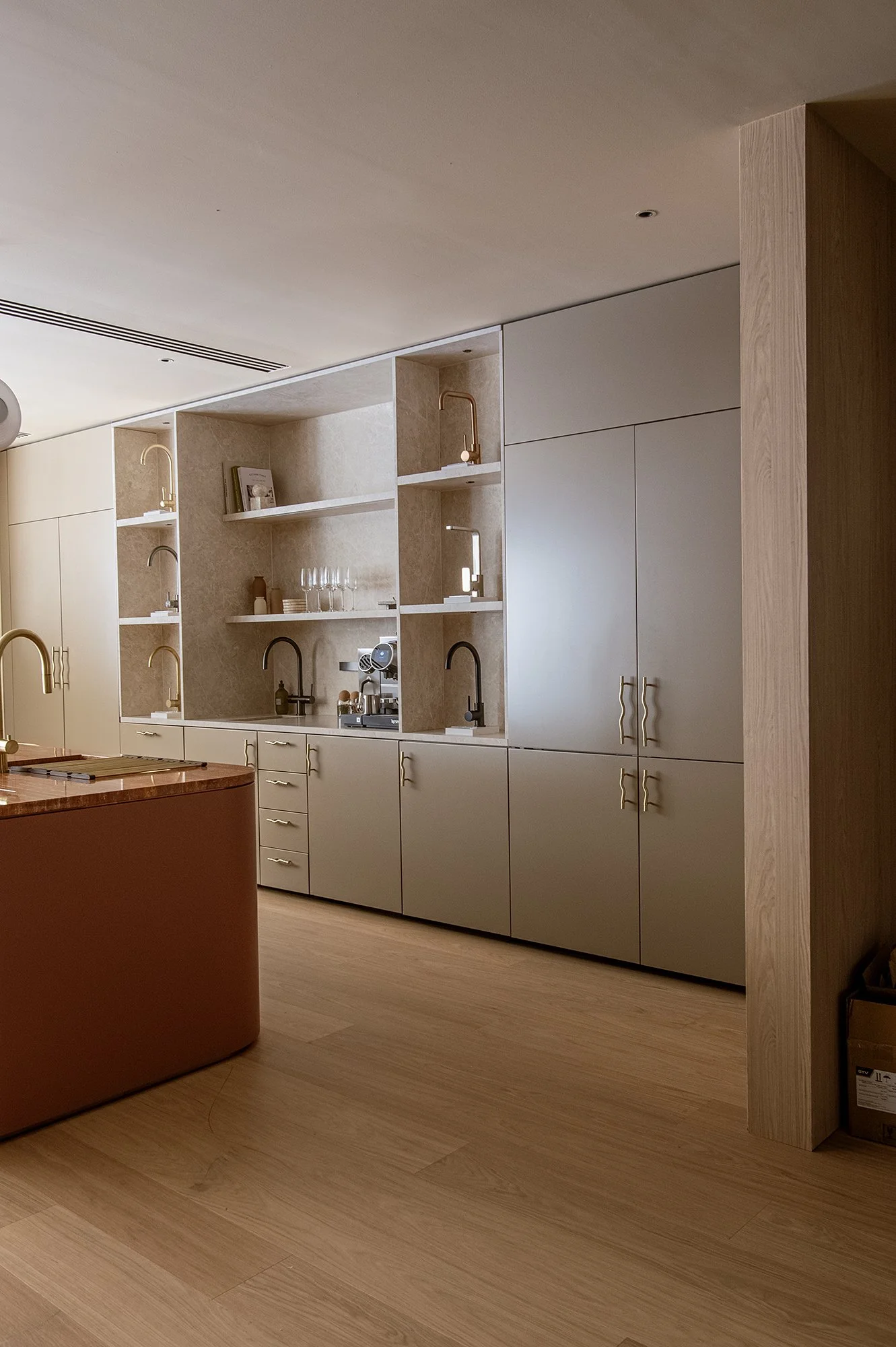 ABI Showroom-484-HDR.jpg