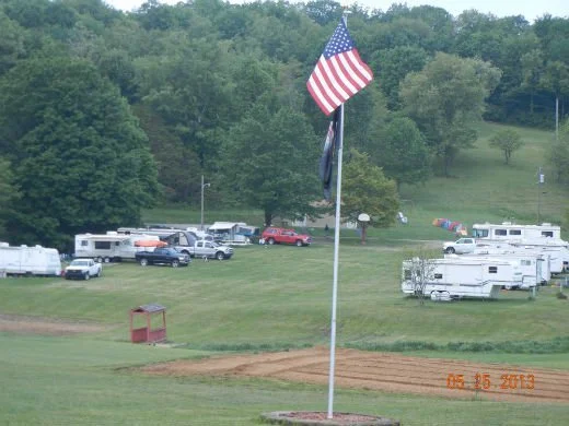 phoca_thumb_l_dscn0329 - lake camping.jpg