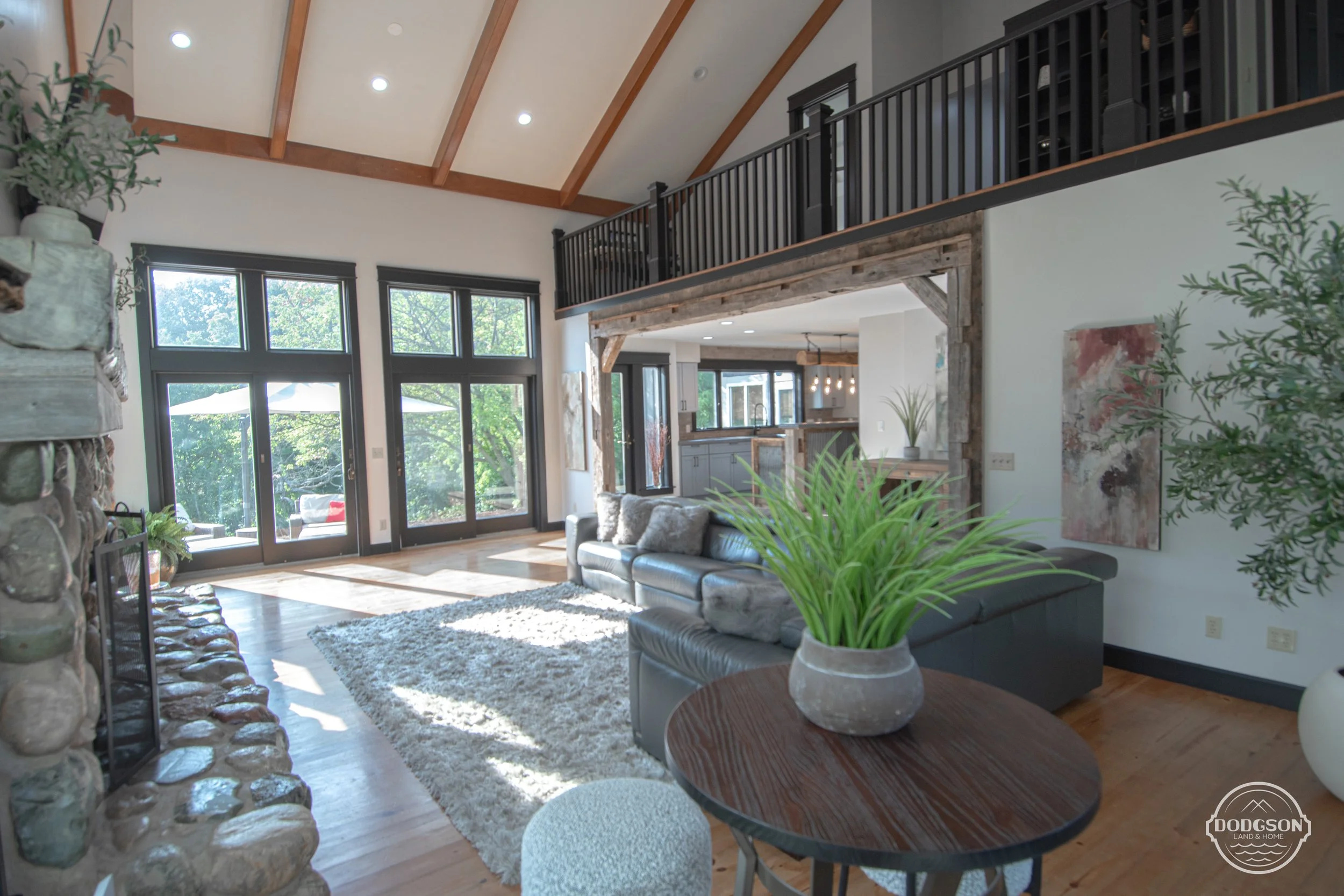 Snow Living room 2.jpg