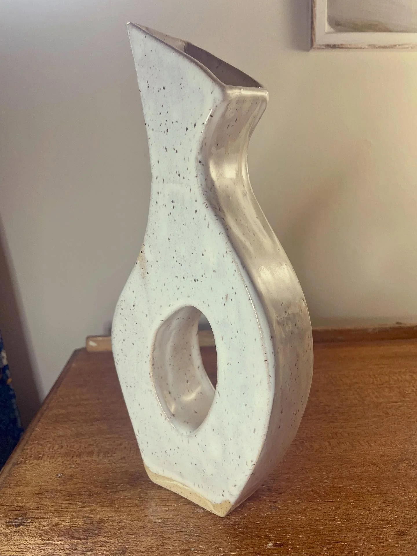 Don&rsquo;t forget to check out my website at www.evceramics.ca. Looking for a unique piece for your home or that perfect gift? Christmas is just around the corner, right?! ;)