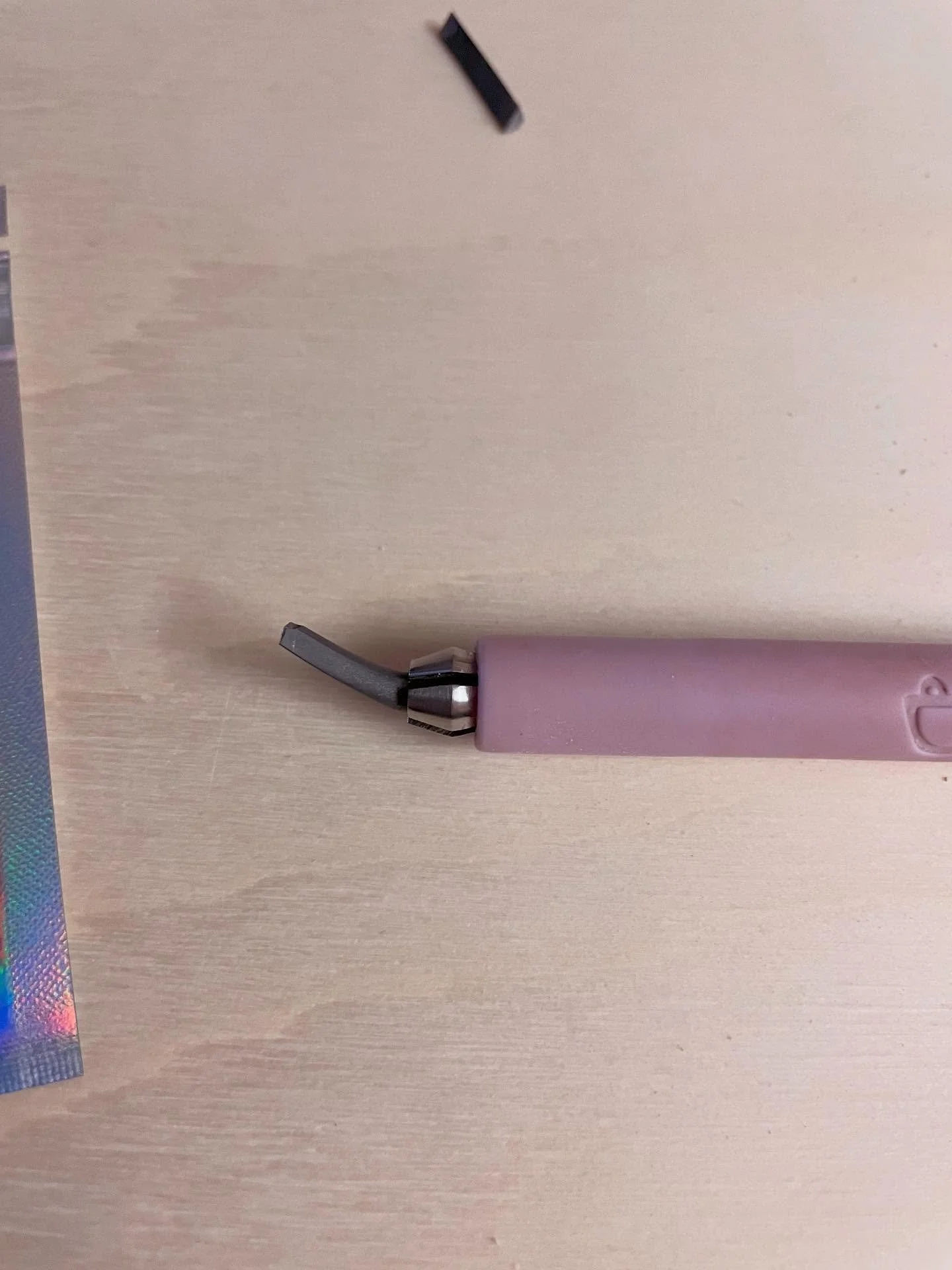 On Christmas Day I discovered that my Tortuga Seven tool was used for mining rocks. 😂 As tough as this tool is, it&rsquo;s certainly not meant to win that battle. Thankfully Tortuga&rsquo;s trimming tools are designed so that you can replace the bit