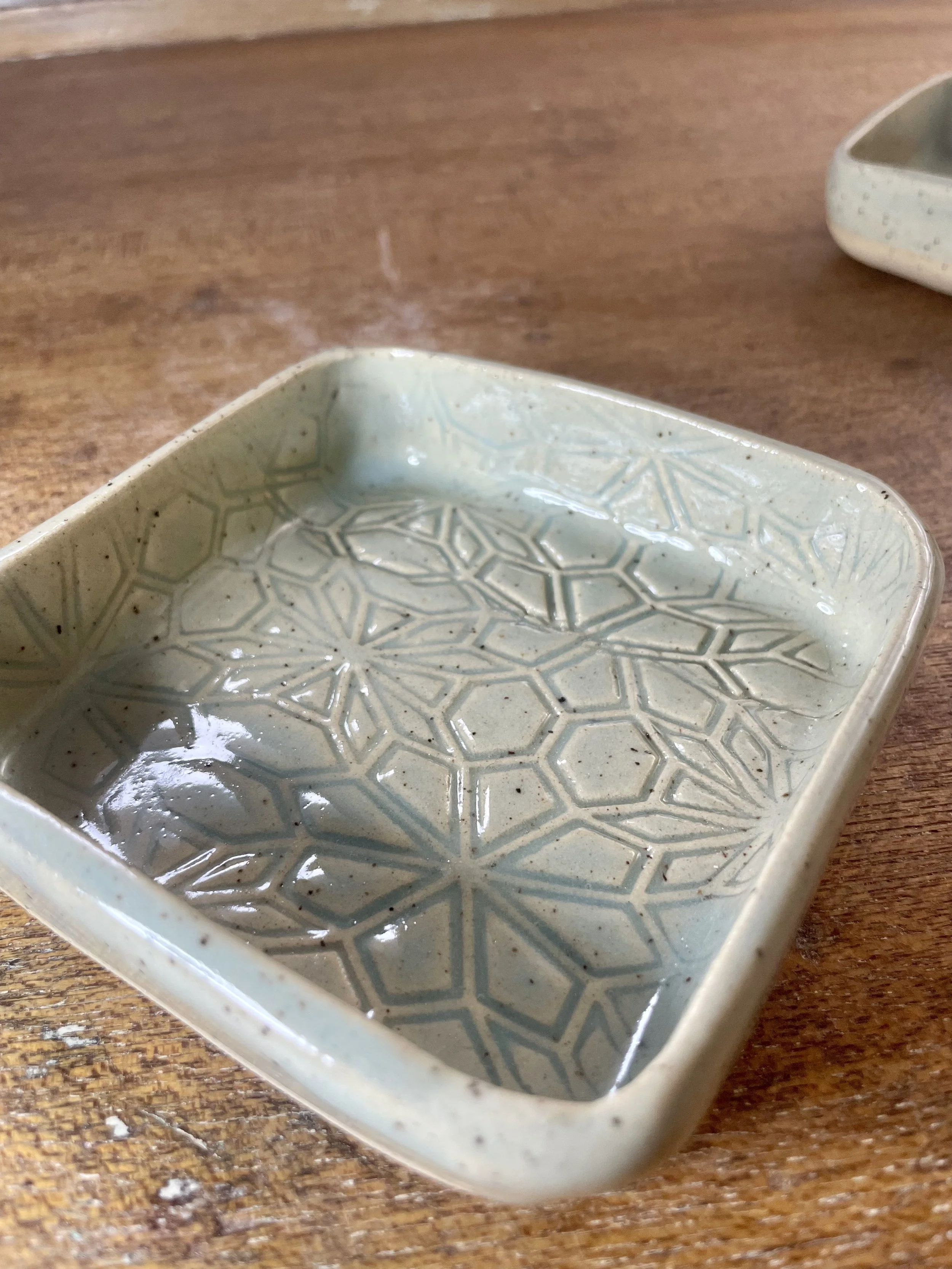 Clear blue geometric flowers trinket dish