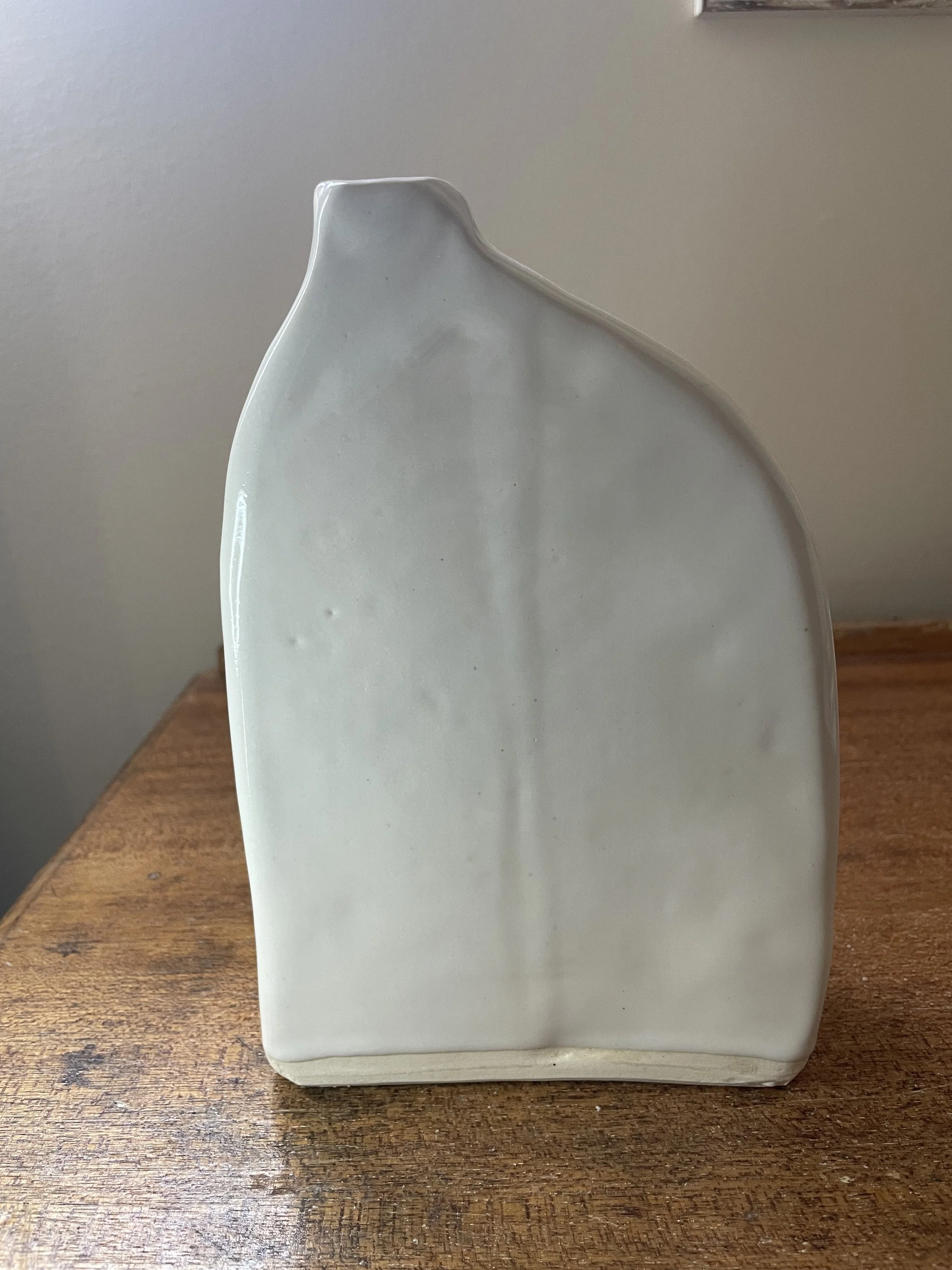 White Fjeld Sculpture Vase