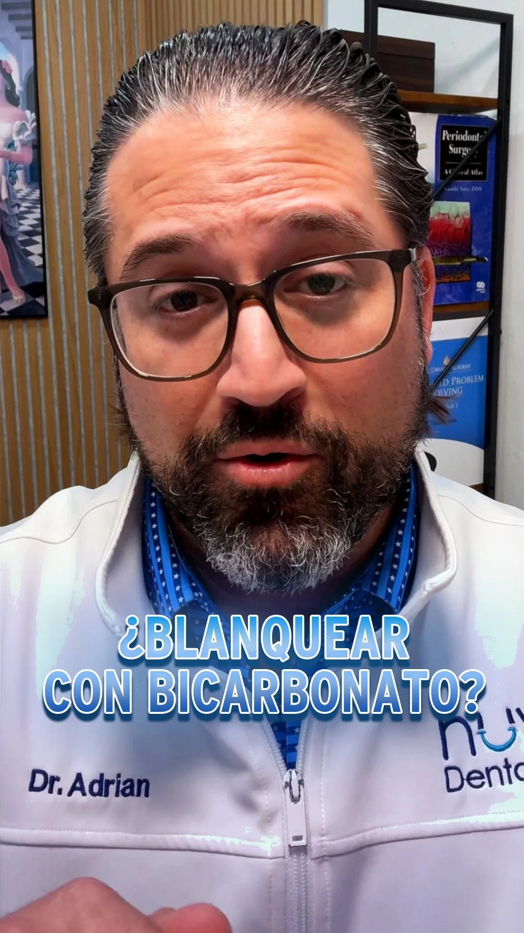 ¿Bicarbonato con Agua Oxigenada para Blanquear los Dientes? Un Dentista en Miami Te Explica los Riesgos