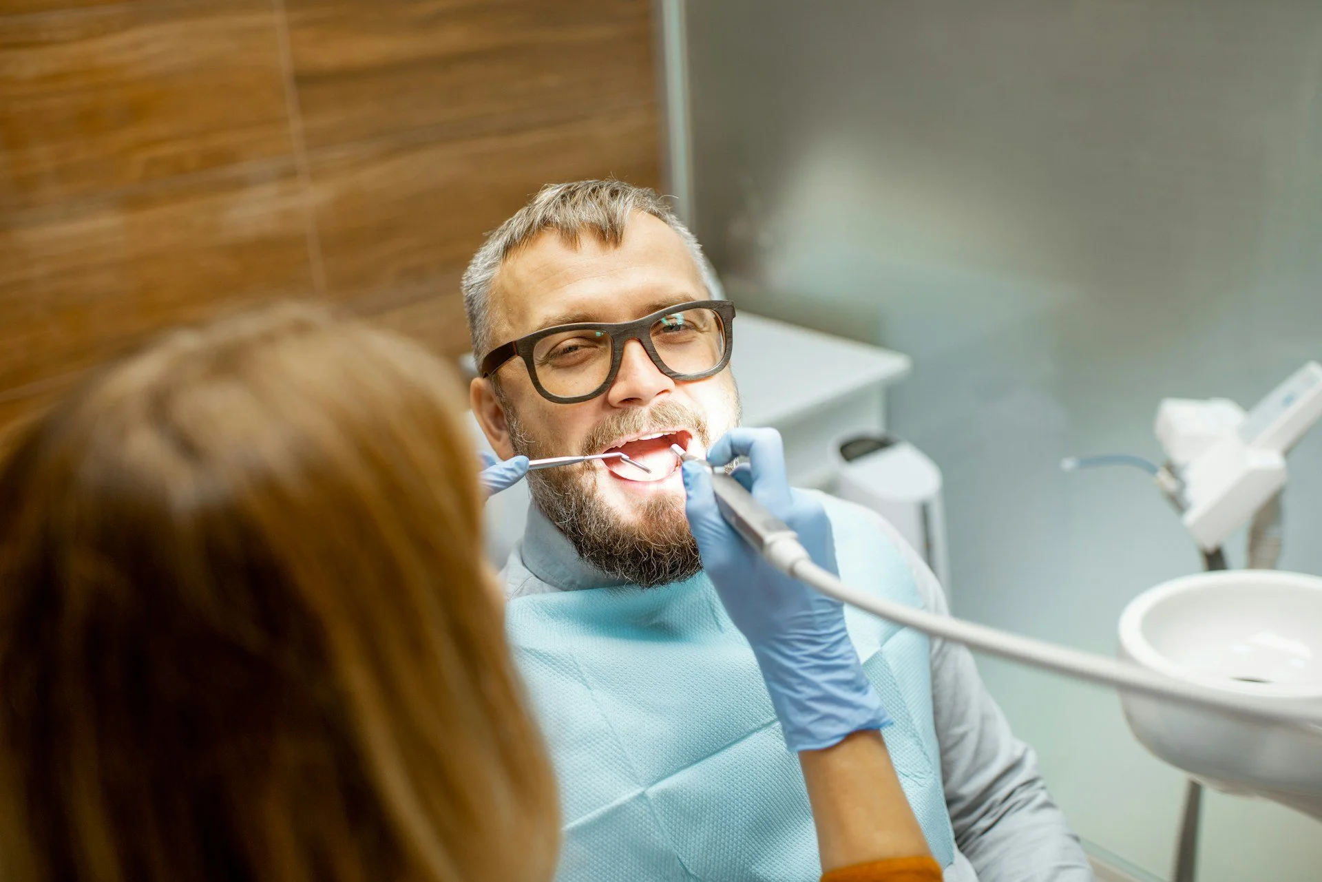 When to Consider a Root Canal in Miami