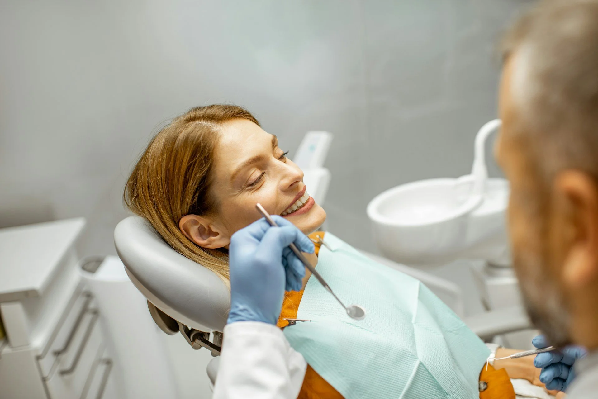 Understanding Same Day Dentistry in Miami’s Busy Lifestyle
