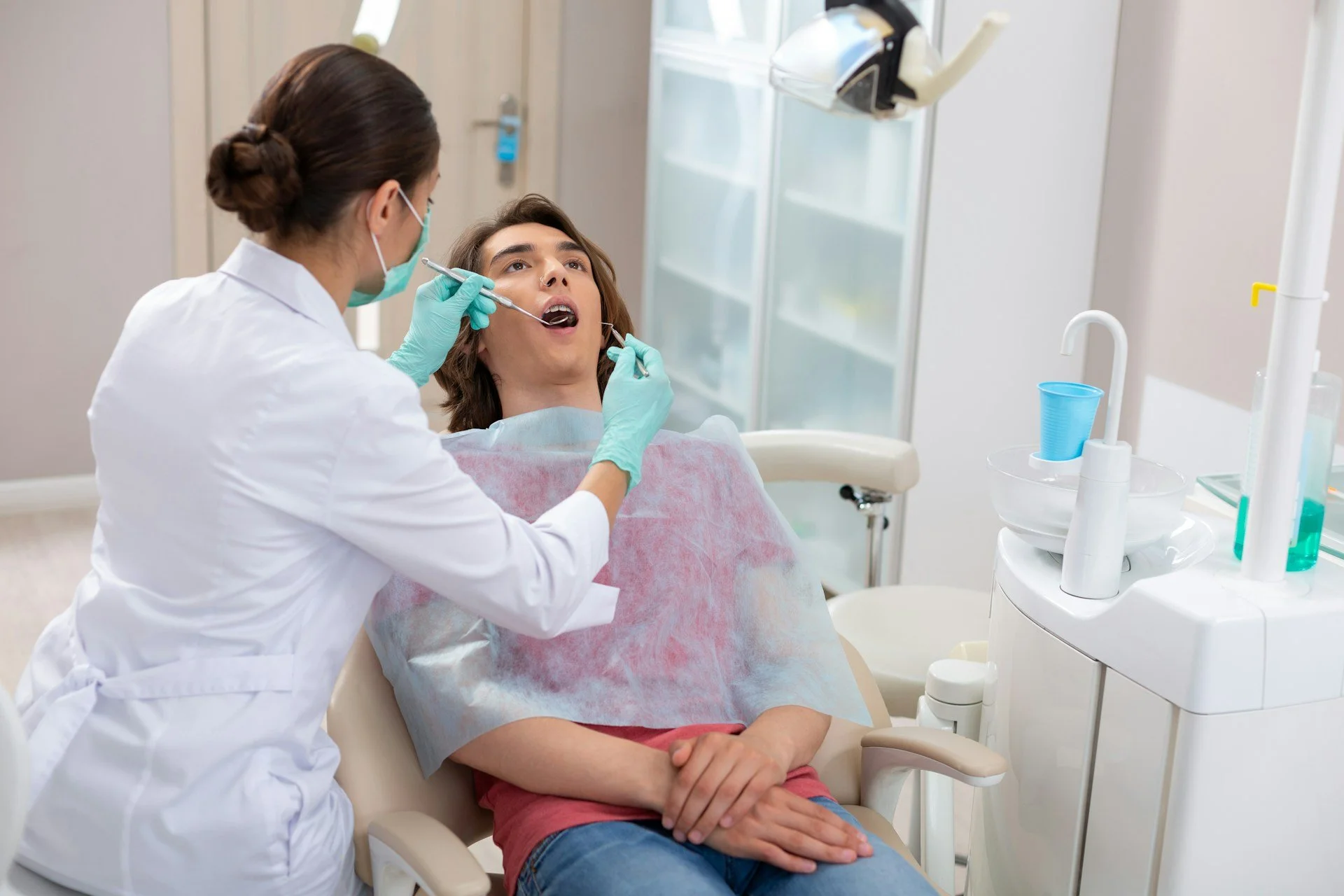 Inside Same Day Crowns in Miami: Comfort, Speed, and Fit