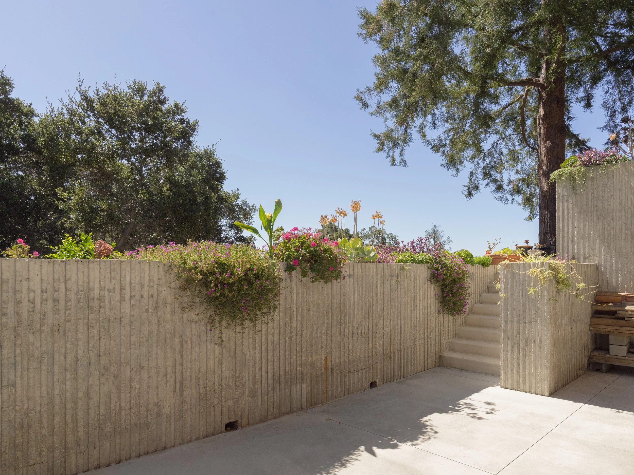 1_Exterior_WorkshopTerrace.jpg