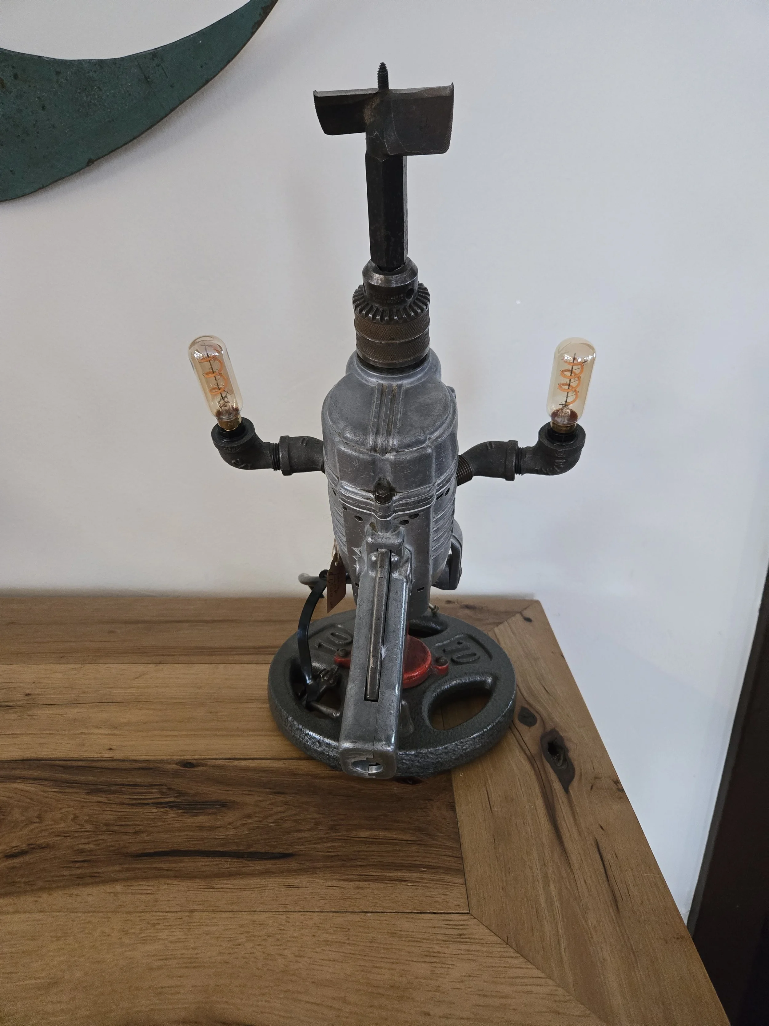 Thor tabletop drill lamp