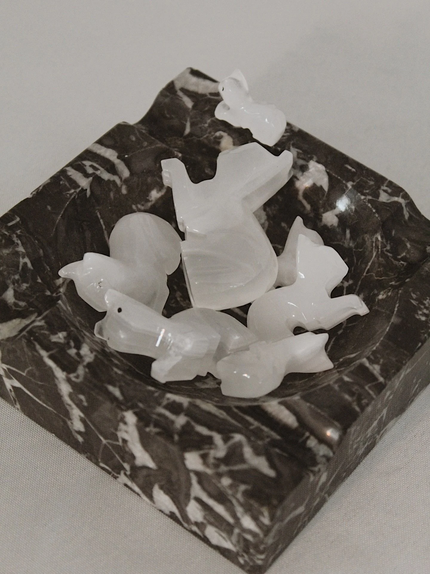 Set of seven carved onyx cat figurines. Ranging from 1&rdquo;-2&rdquo; tall. Two of the figures have a chip on the front legs, see photos.
$18

Please head to CheckmateHomeInteriors.com to purchase by clicking the link in our bio. See the &ldquo;How 